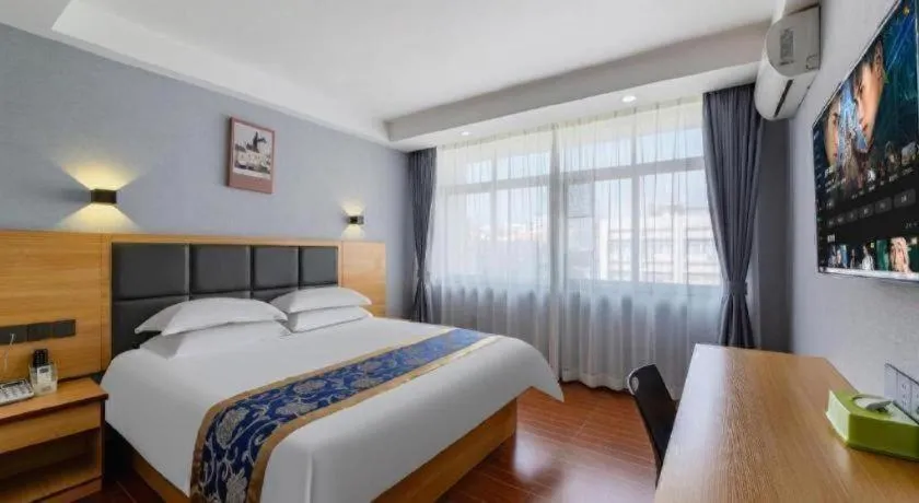 Bed in Yue Lai Yue Hotel