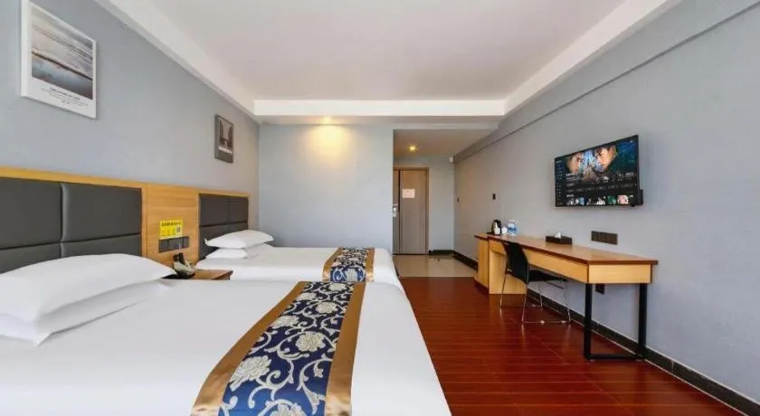 Bed in Yue Lai Yue Hotel