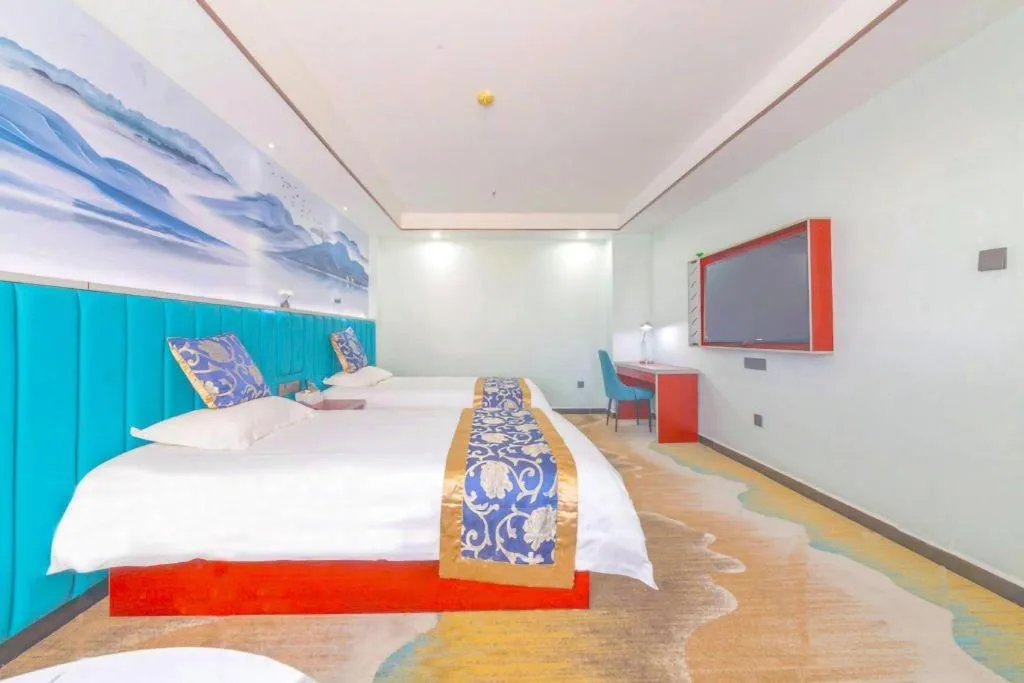 Bed in Yue Lai Yue Hotel