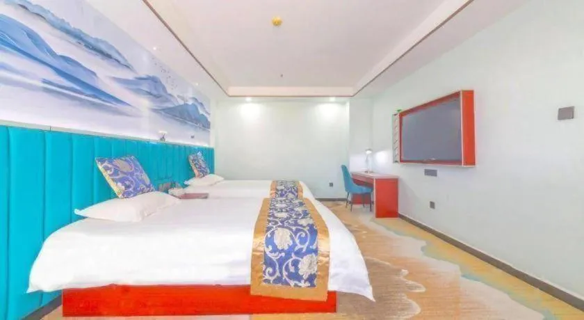 Bed in Yue Lai Yue Hotel