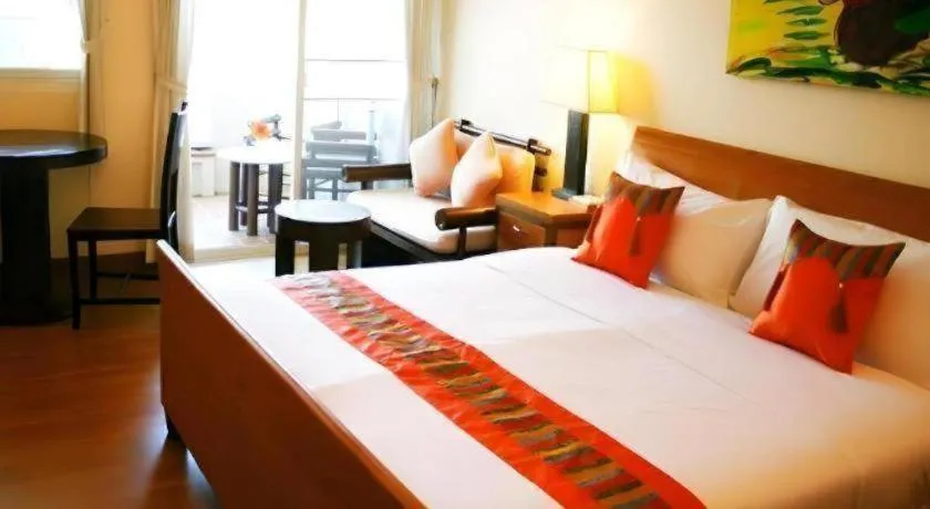 Bed in Gerard Habitat Hotel