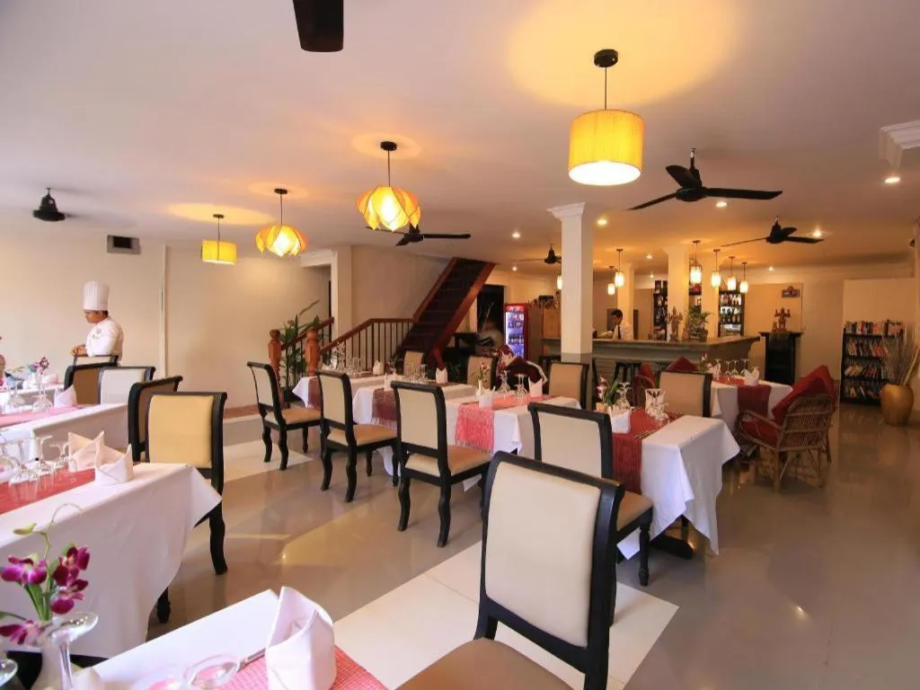 Popular Boutique Hotel