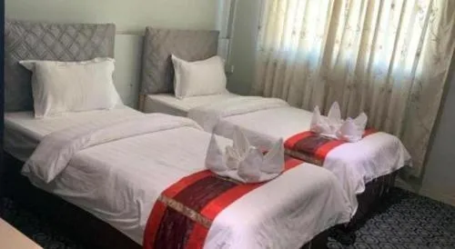 New Lao Paris Hotel