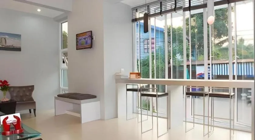 Soontree House Hotel