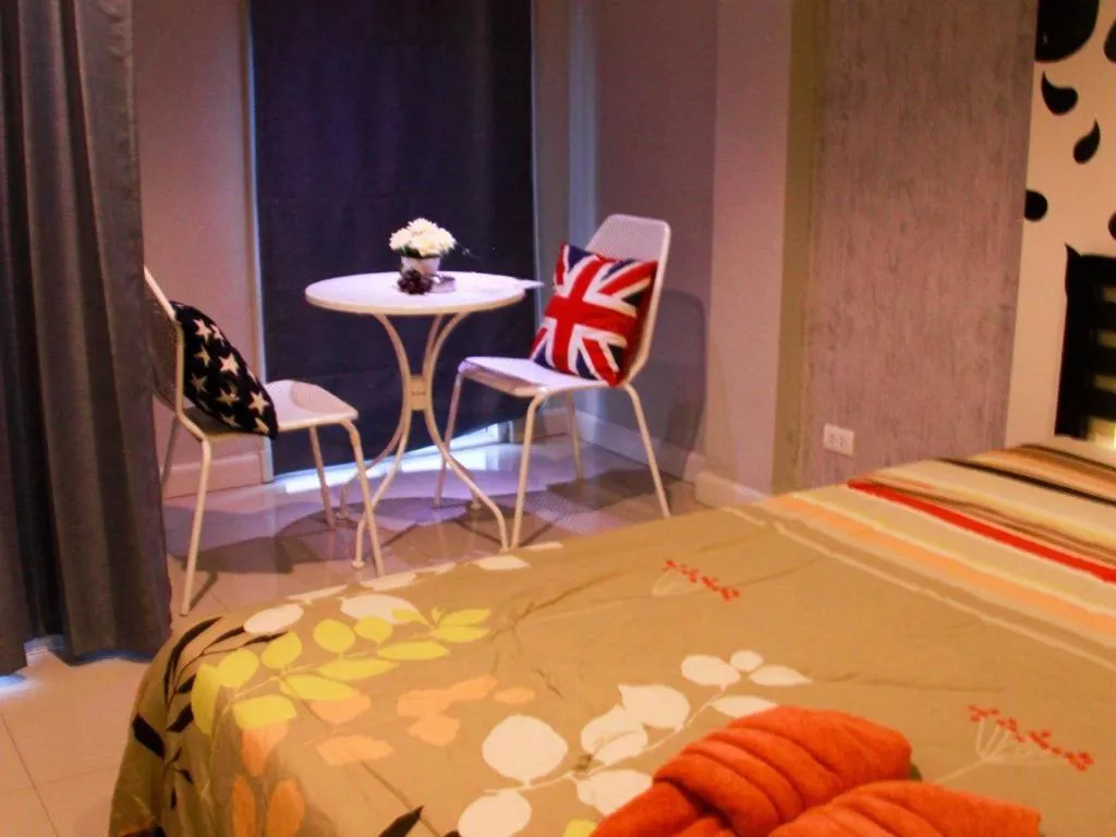 Bed in RungRoj Panich Hotel