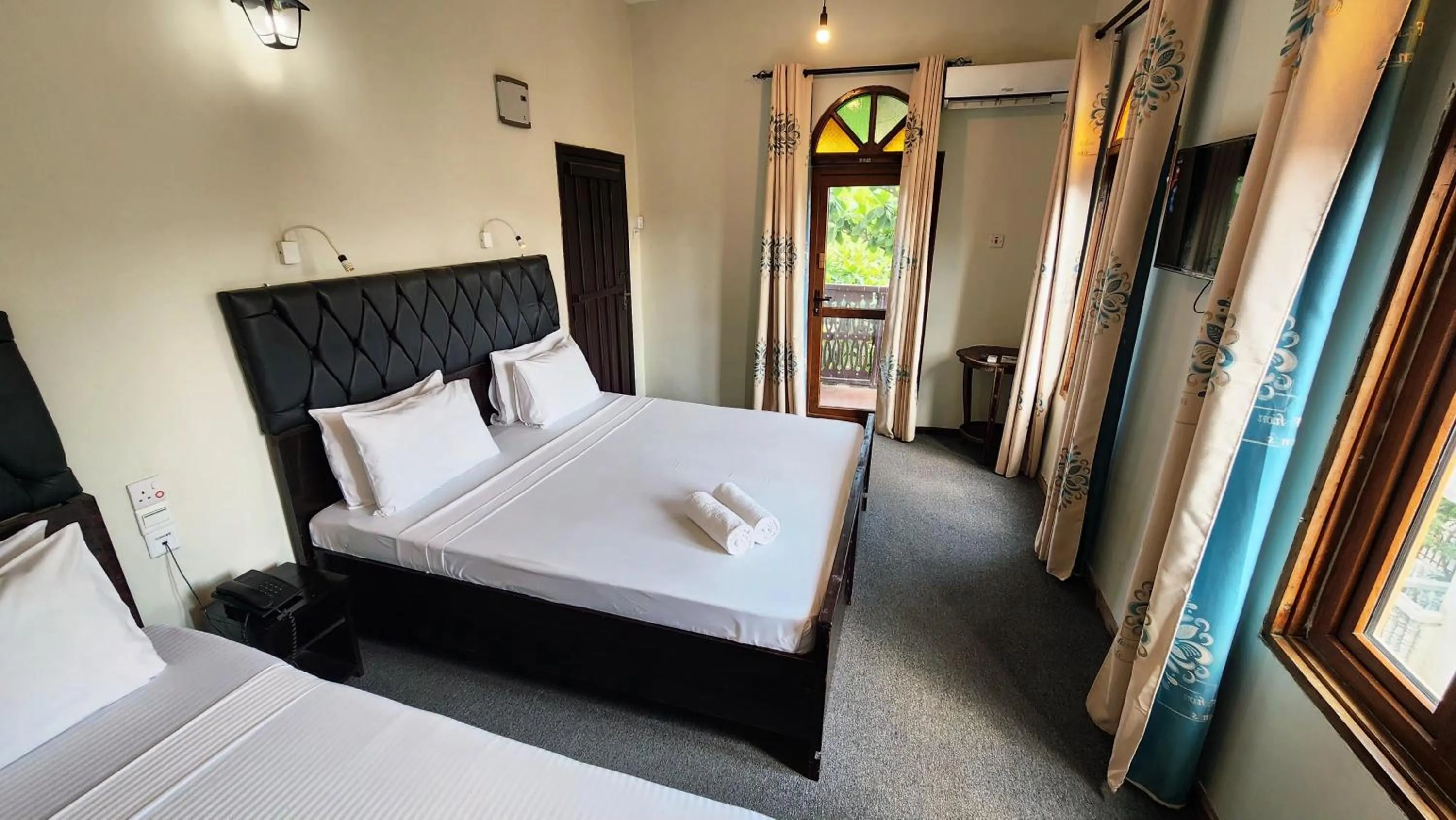 Bed in Rumaisa Hotel