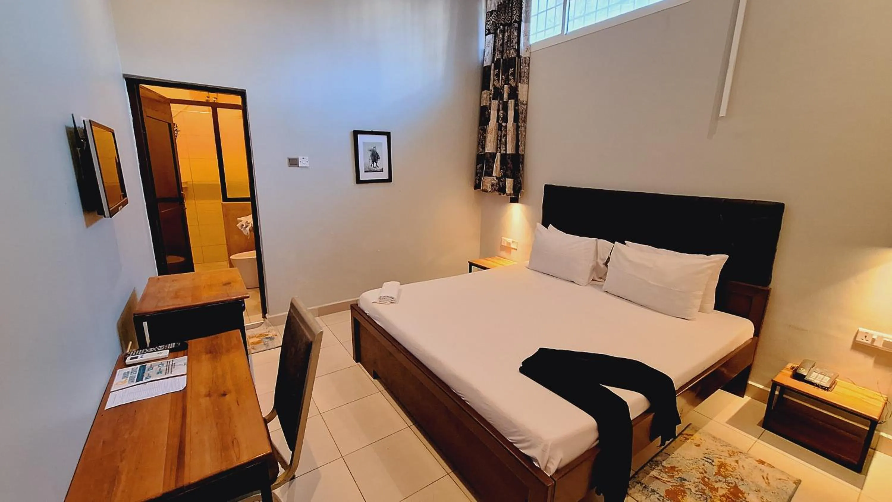 Bedroom, Bed in Rumaisa Hotel