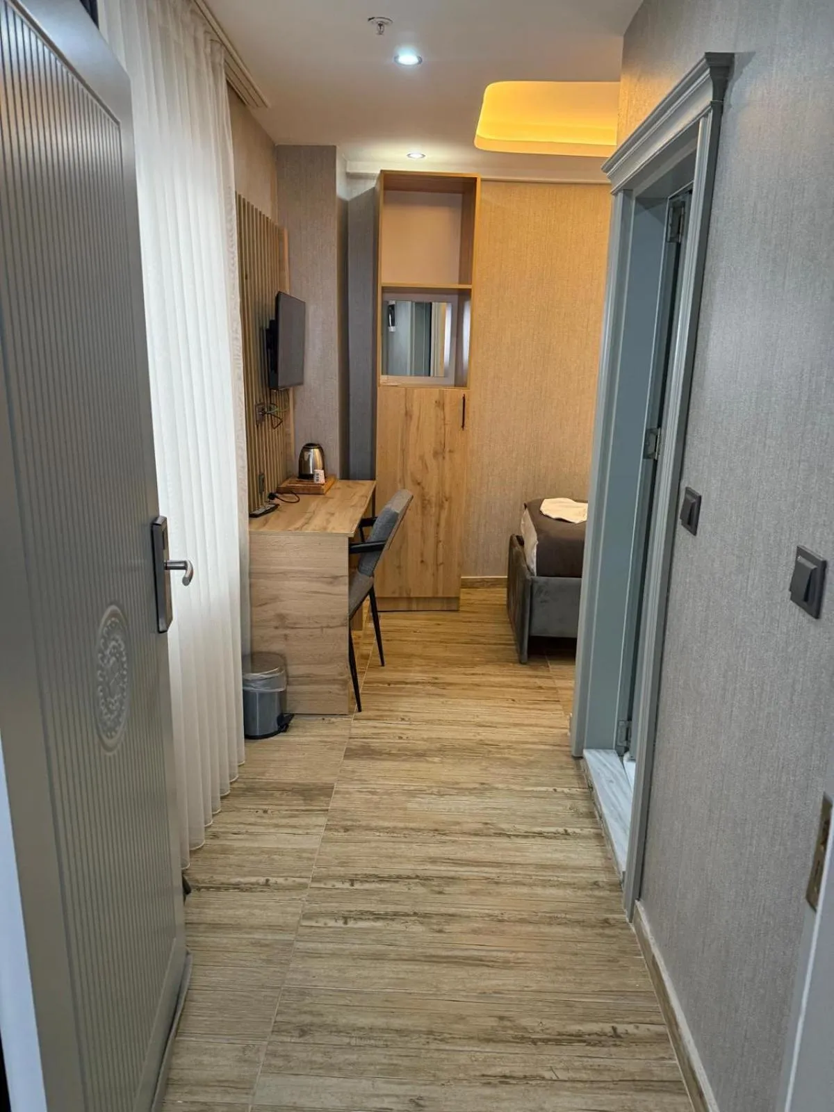 Bedroom in world say hotel