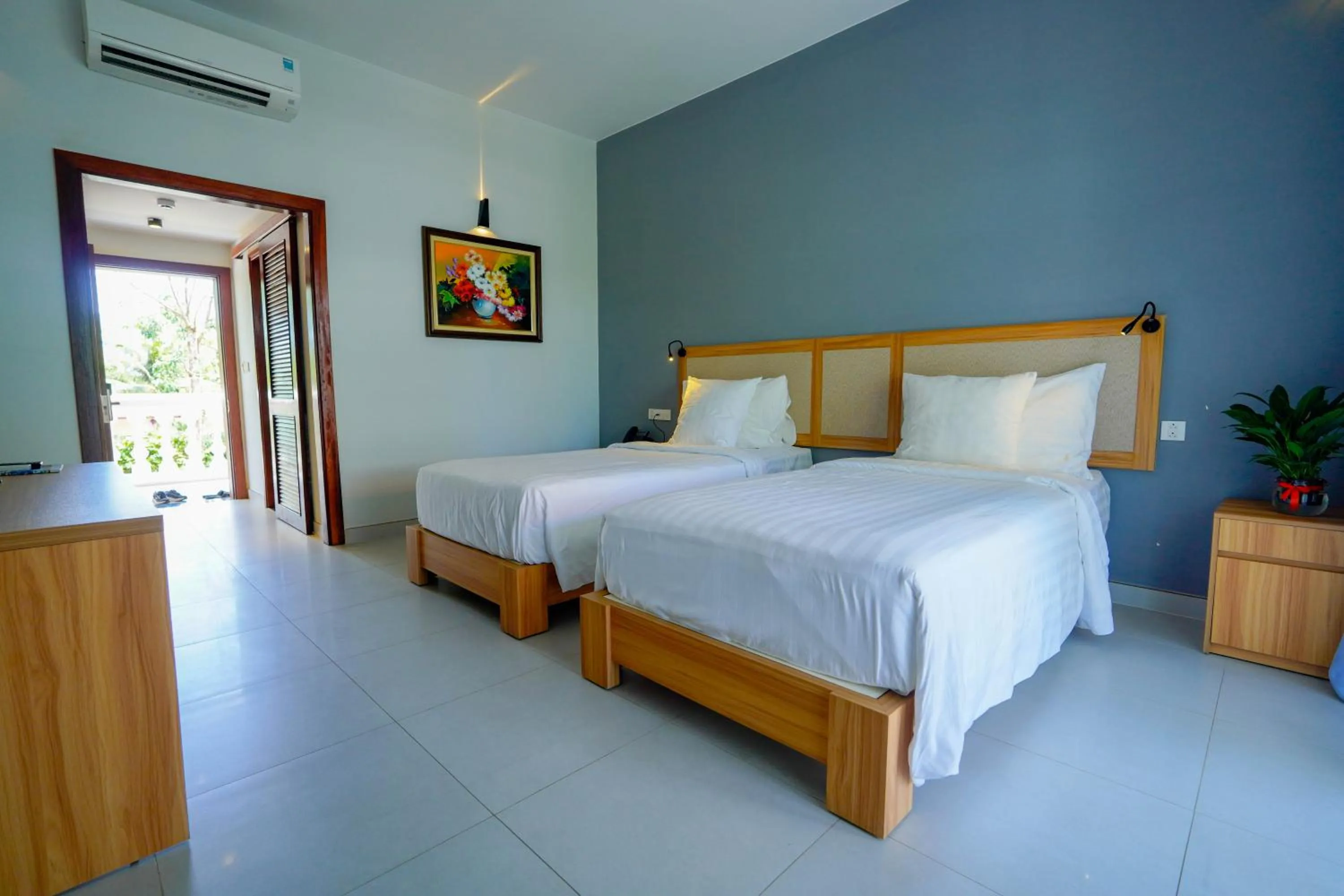 Bed in Mercury Phu Quoc Resort & Villas