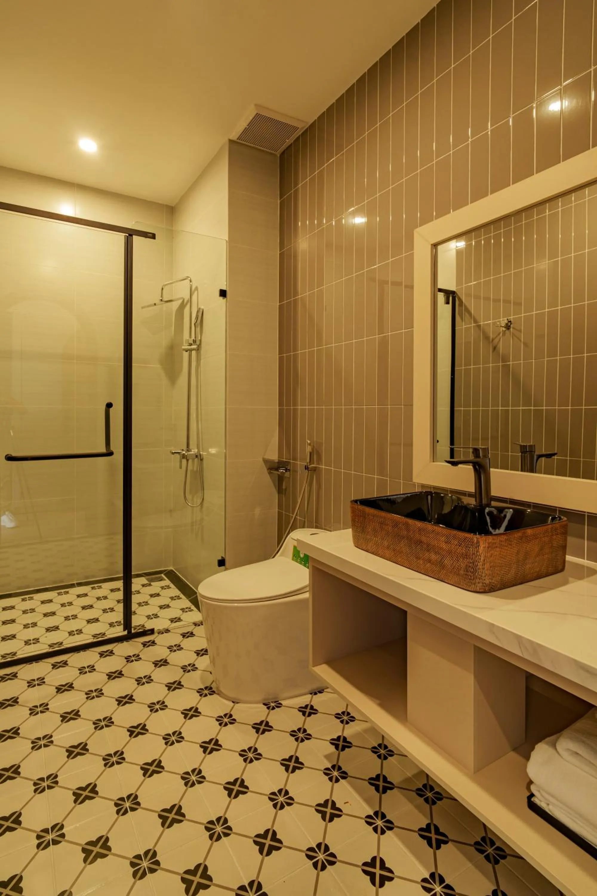 Storij Home & Coffee