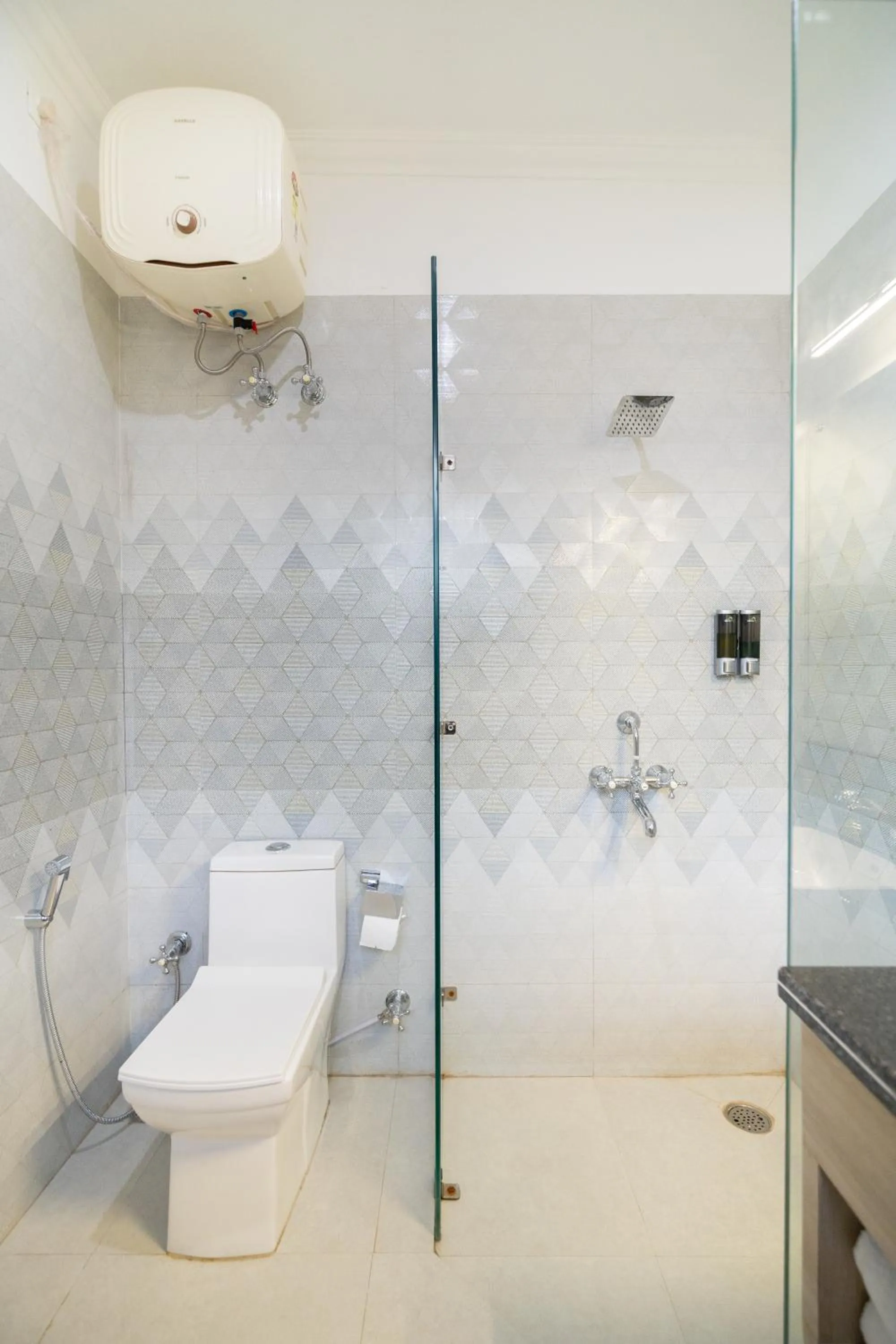 Shower in Marten's Wilderness Retreat