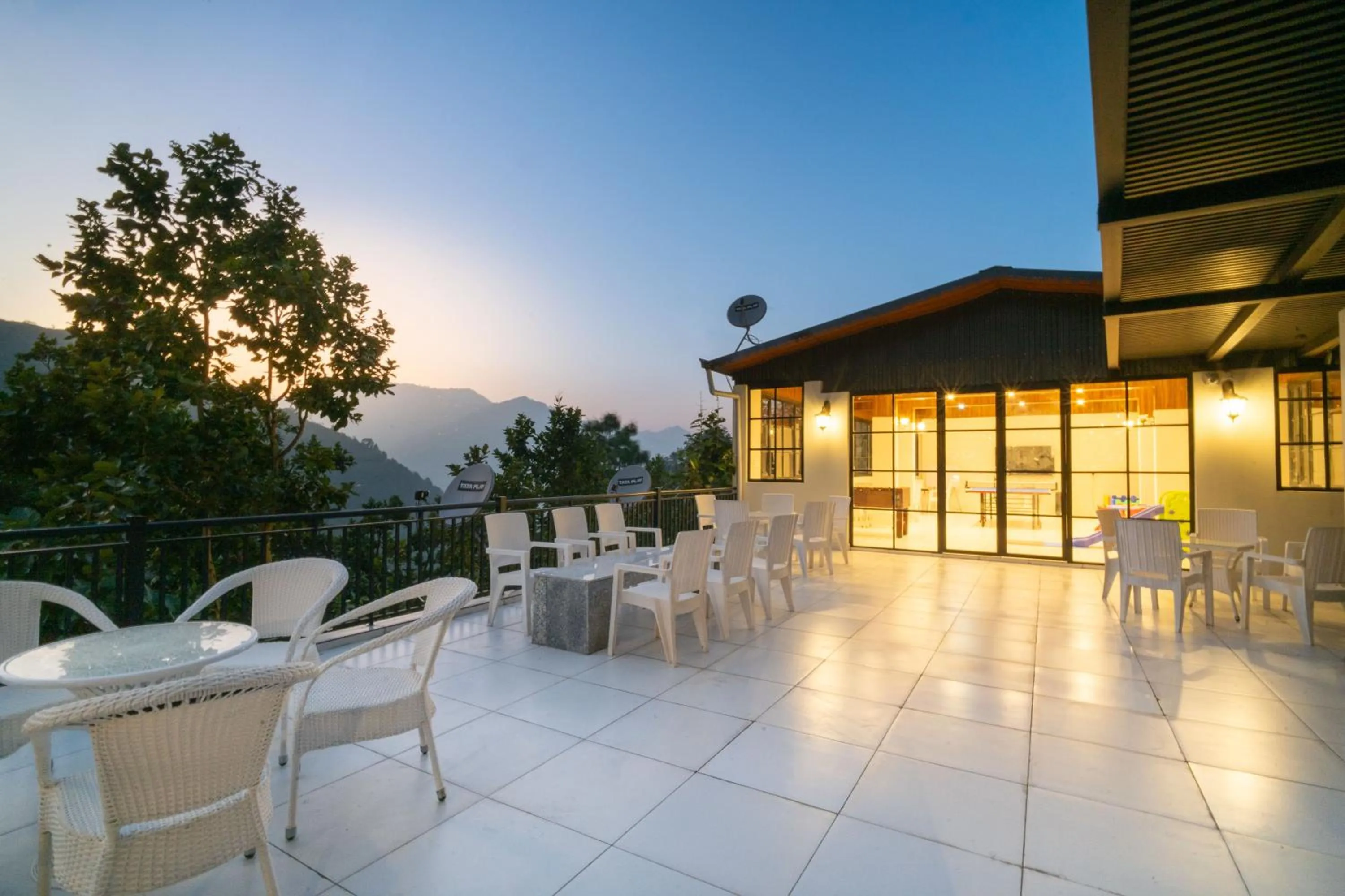 Restaurant/places to eat in Marten's Wilderness Retreat