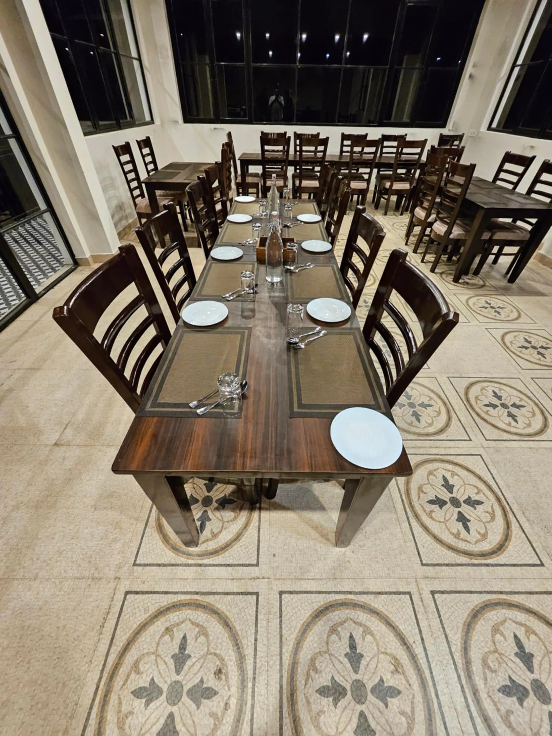 Restaurant/places to eat in Marten's Wilderness Retreat