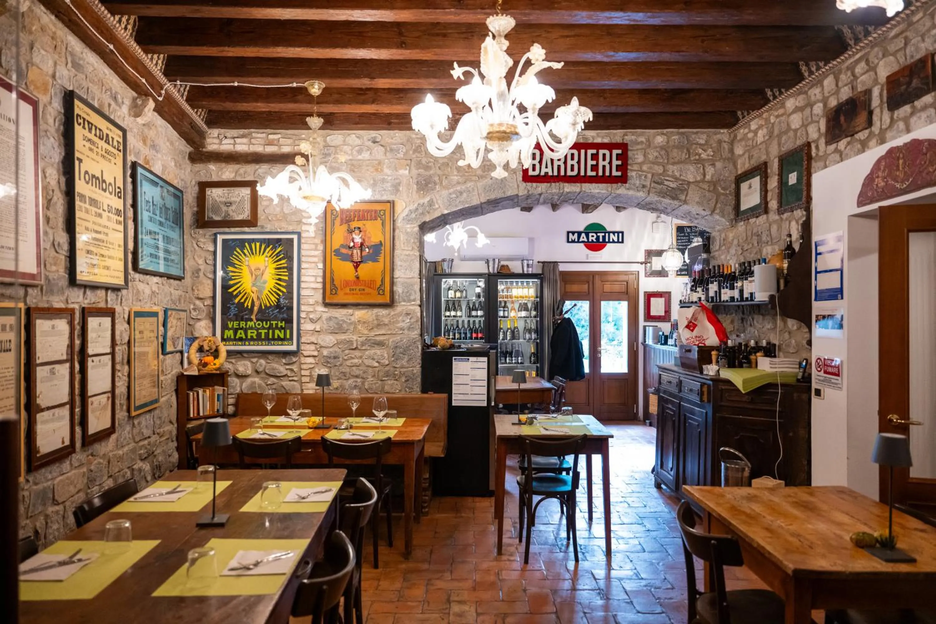 Restaurant/places to eat in 1448 Antica Dimora Al Merlo Bianco