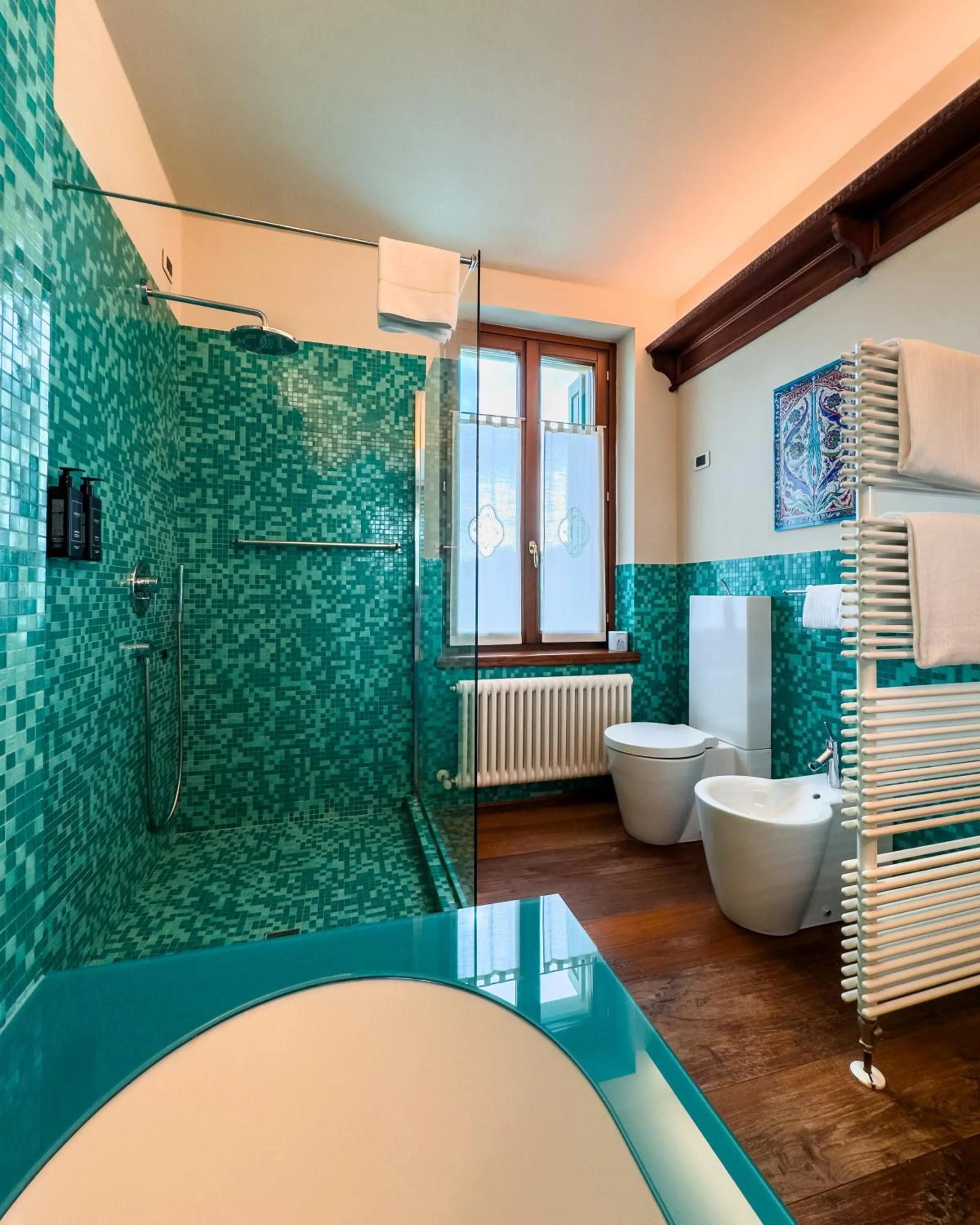 Shower in 1448 Antica Dimora Al Merlo Bianco