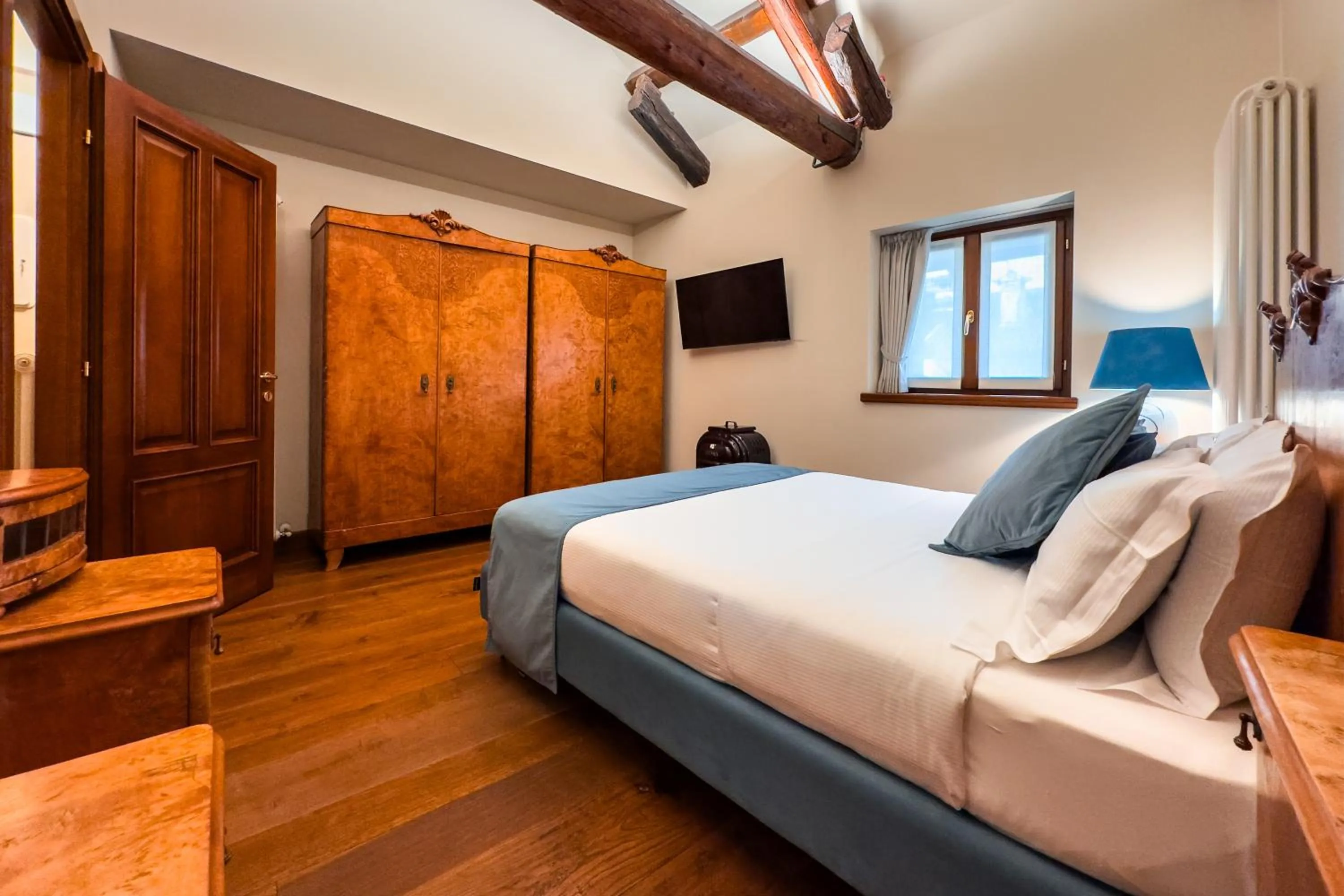 Bed in 1448 Antica Dimora Al Merlo Bianco