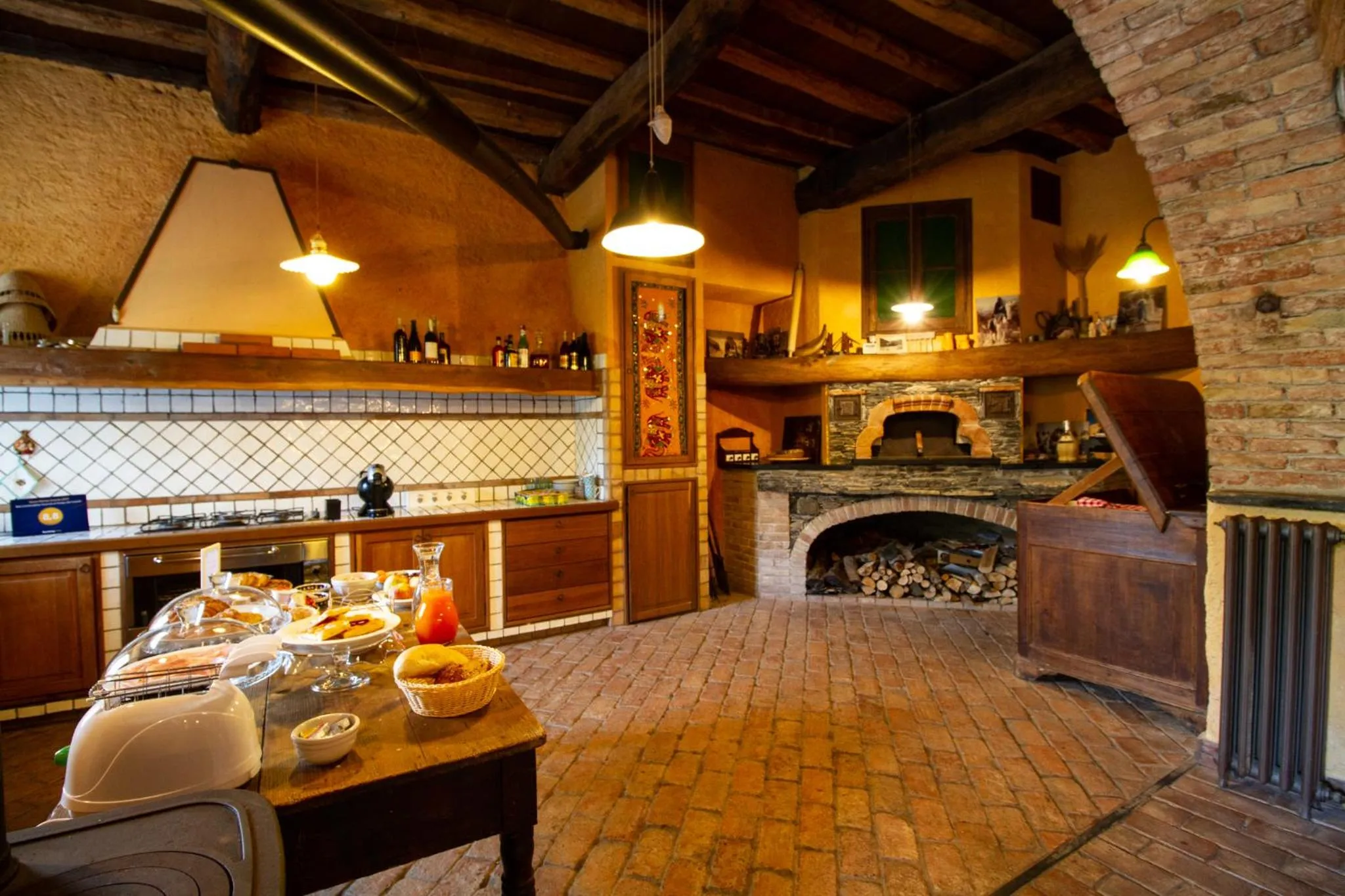 Dining area in Rivarola al Tempo Dei Castelli