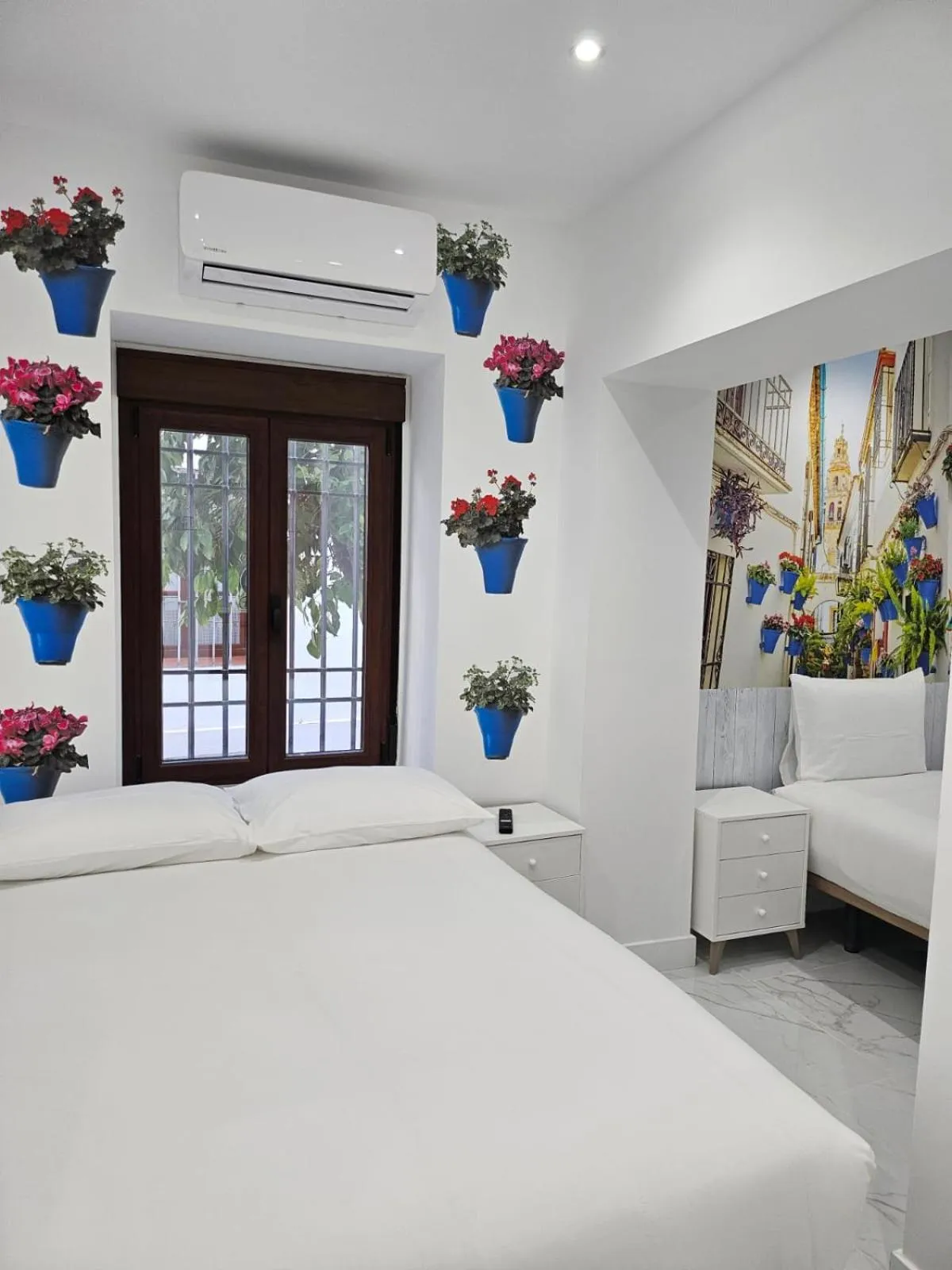 Bed in Nueva PENSION CIBELES