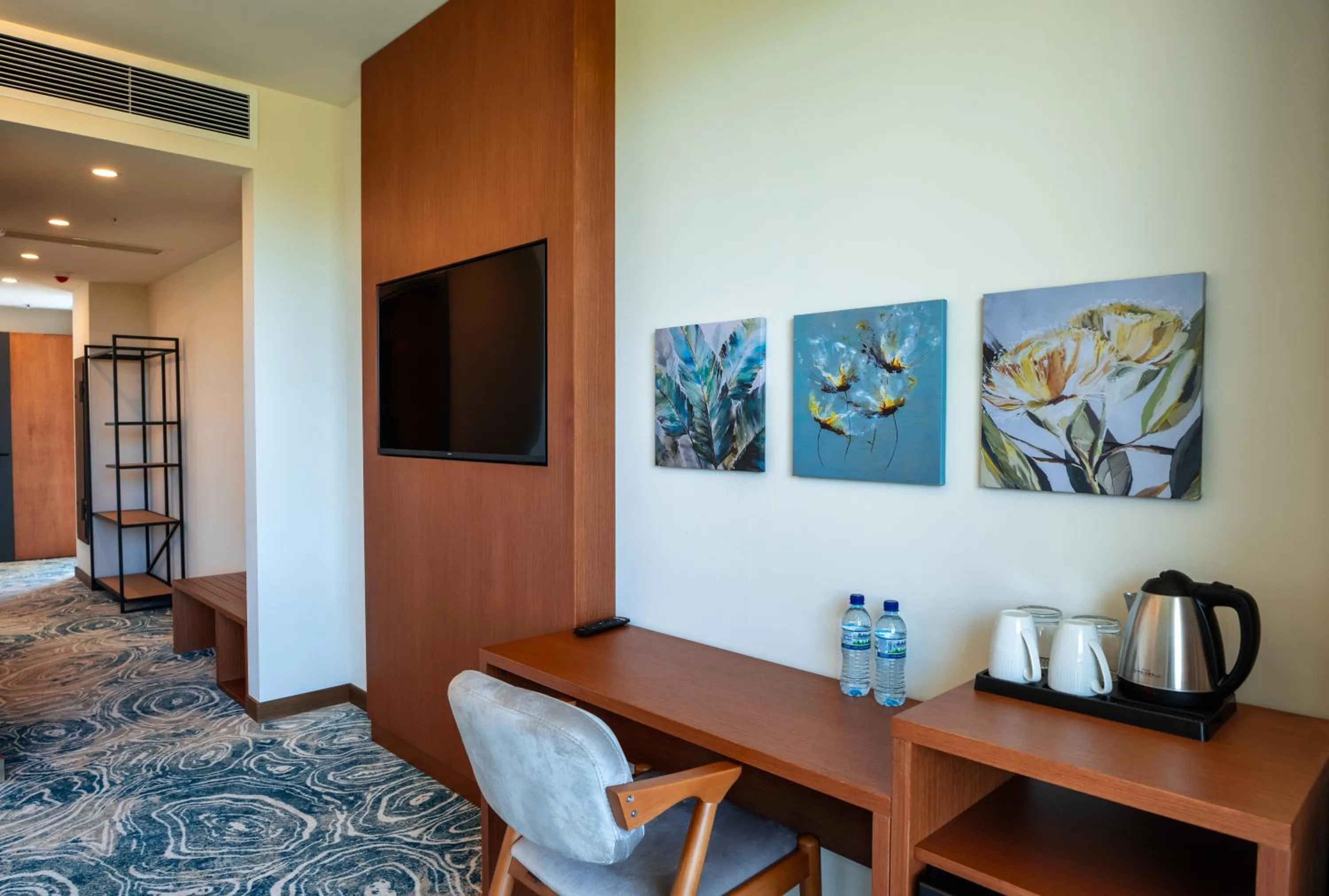 TV and multimedia in GREENWOOD