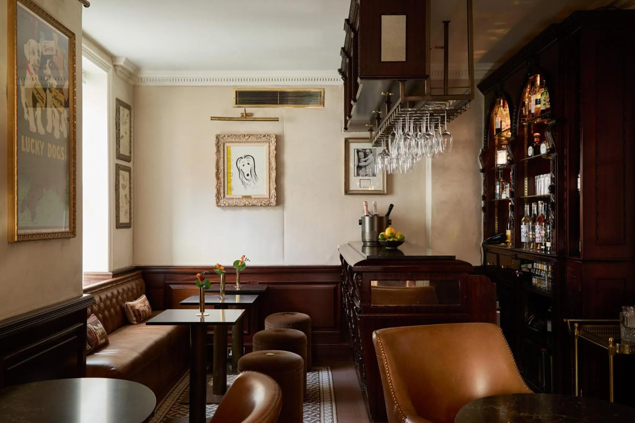 Lounge or bar in Egerton House