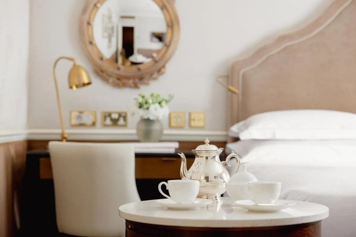 Bedroom, Bed in Egerton House