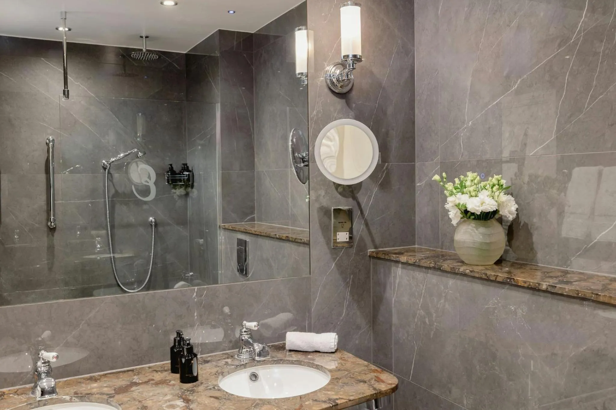 Bathroom in Egerton House