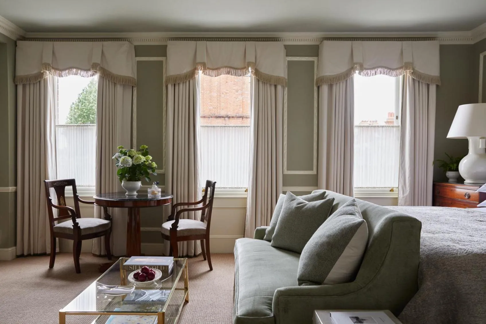 Photo of the whole room in Egerton House