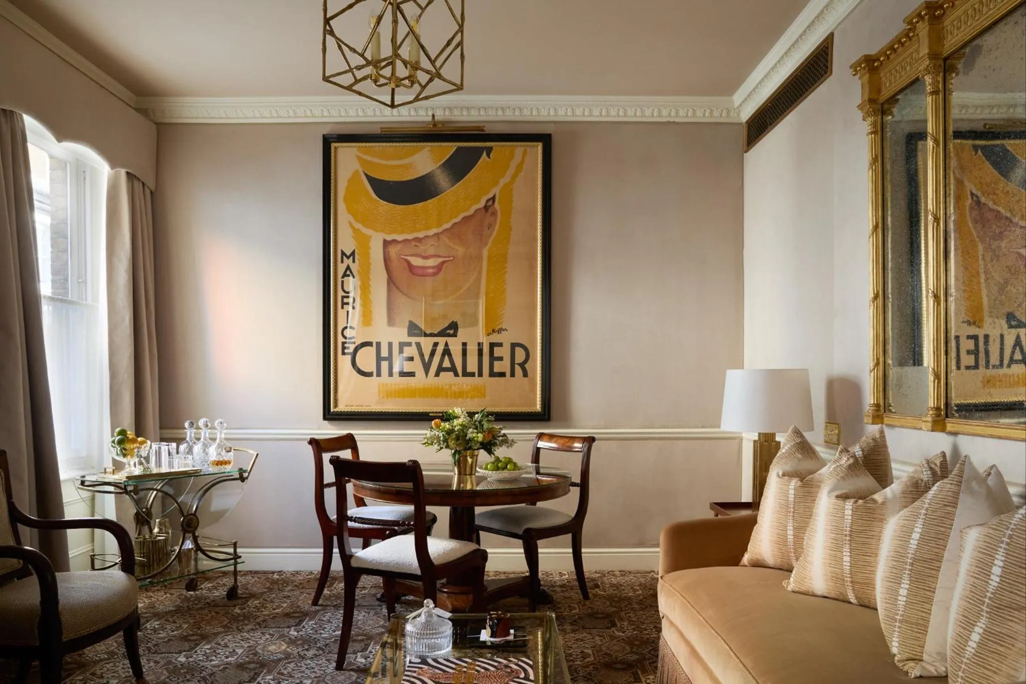 Photo of the whole room in Egerton House