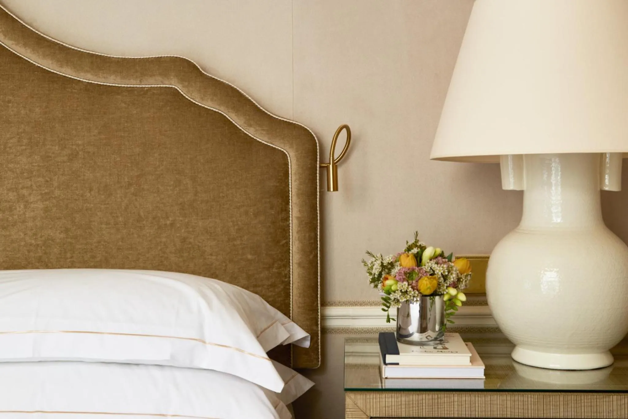 Photo of the whole room, Bed in Egerton House