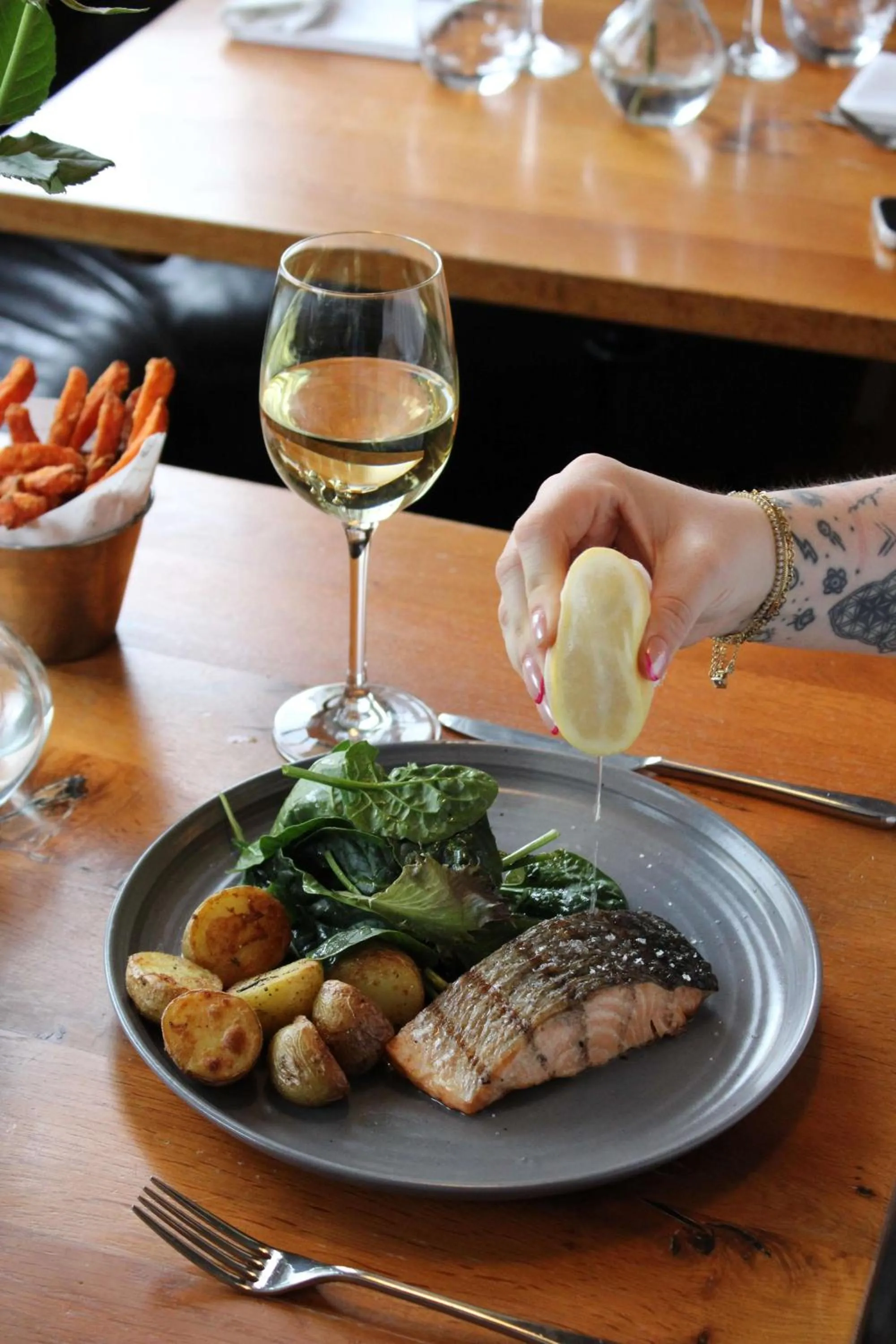 Food and drinks in Radisson Blu Hotel, London South Kensington