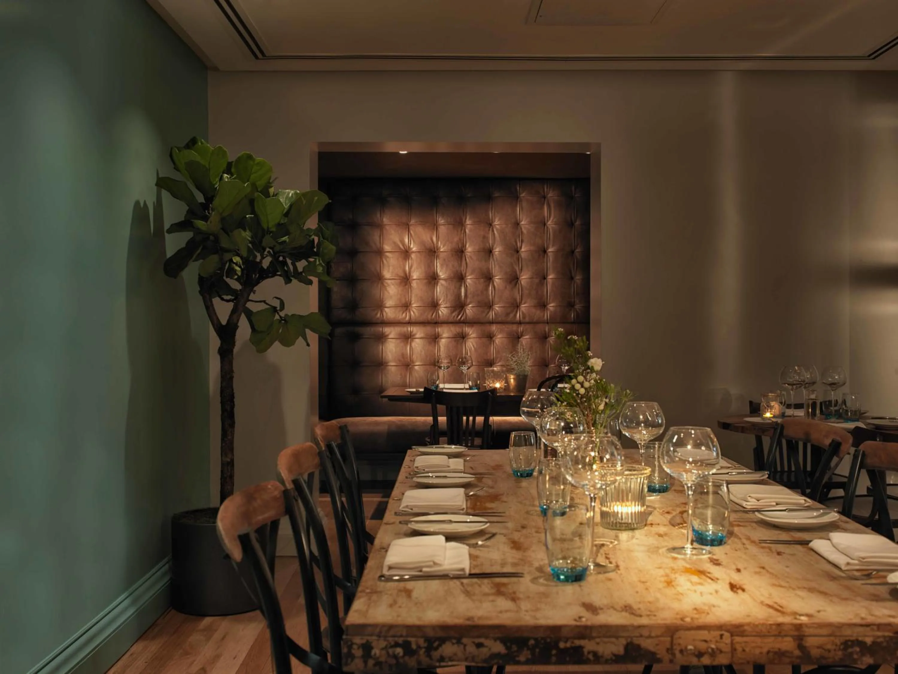 Restaurant/places to eat in Radisson Blu Hotel, London South Kensington