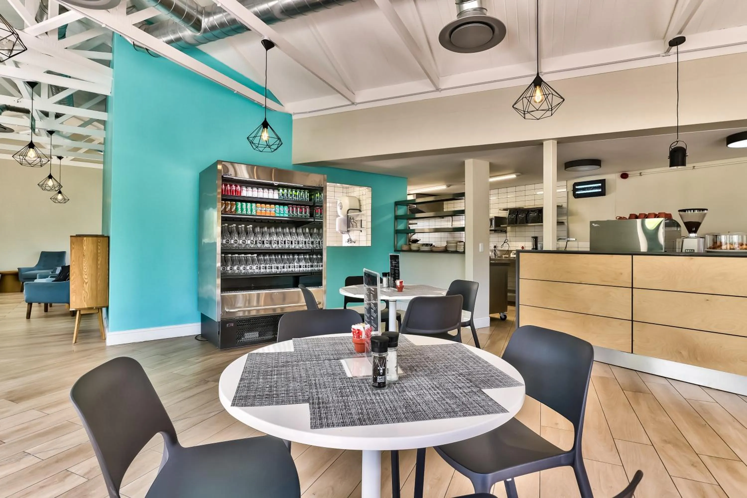 Restaurant/places to eat in WINK Aparthotel Quiver Tree