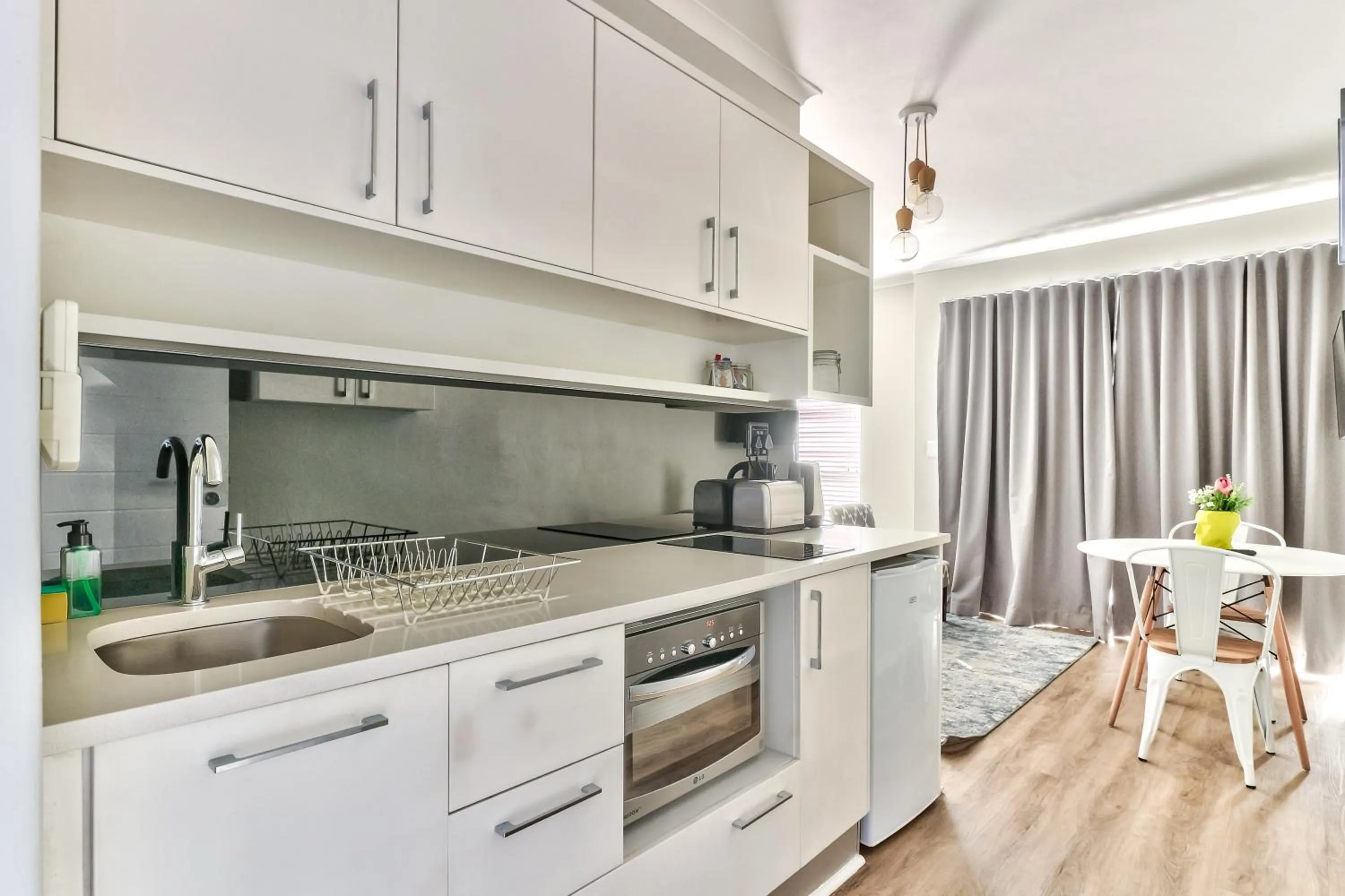 Kitchen or kitchenette in WINK Aparthotel Quiver Tree