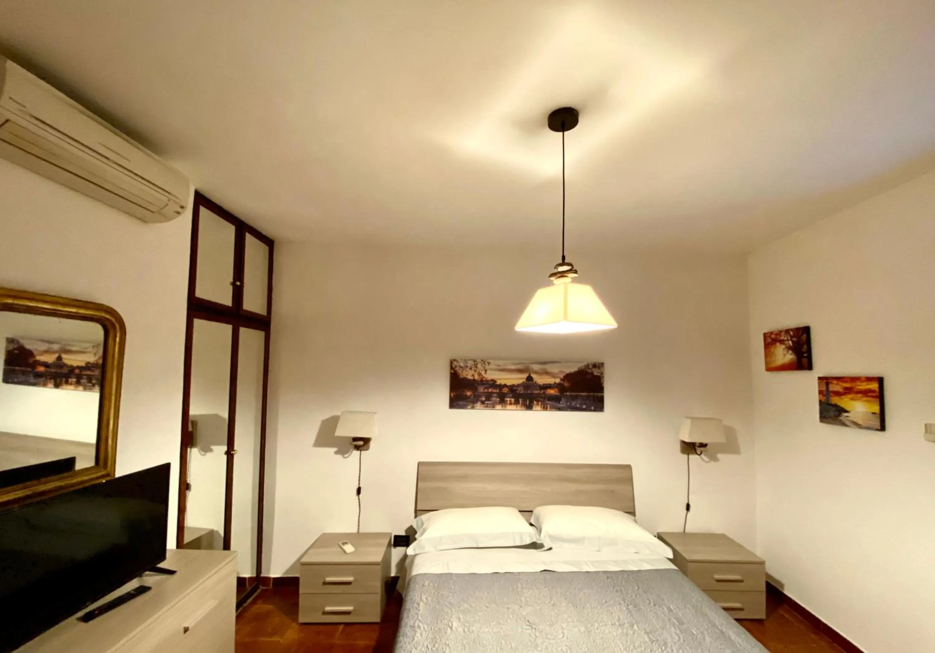 Bedroom in Apartment Arenula