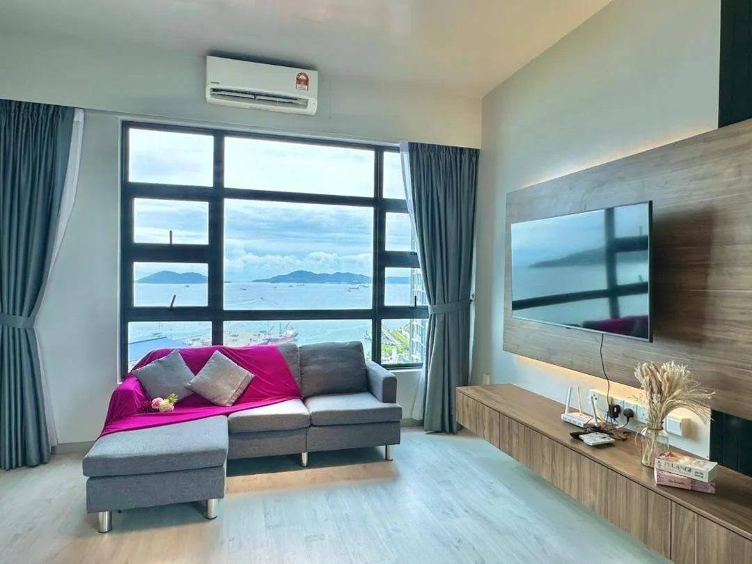 Jesselton Quay Kota Kinabalu City Centre by LW Suites
