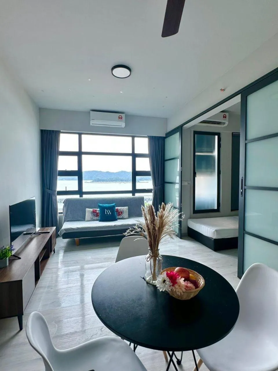 Jesselton Quay Kota Kinabalu City Centre by LW Suites