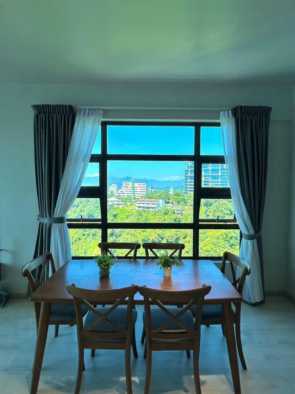 Jesselton Quay Kota Kinabalu City Centre by LW Suites