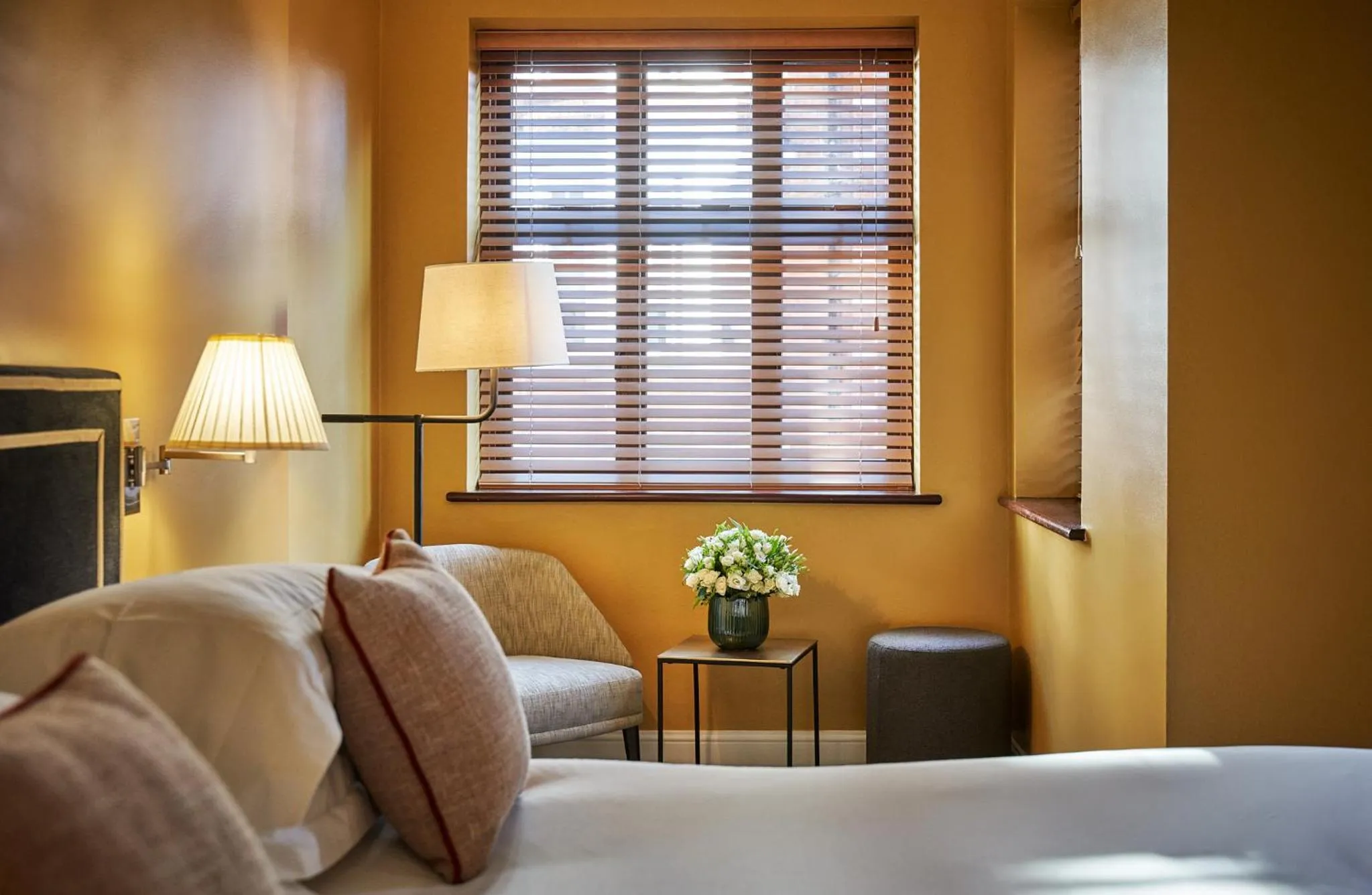 Seating area, Bed in The Capital Hotel, Apartments & Townhouse - Small Luxury Hotels of The World