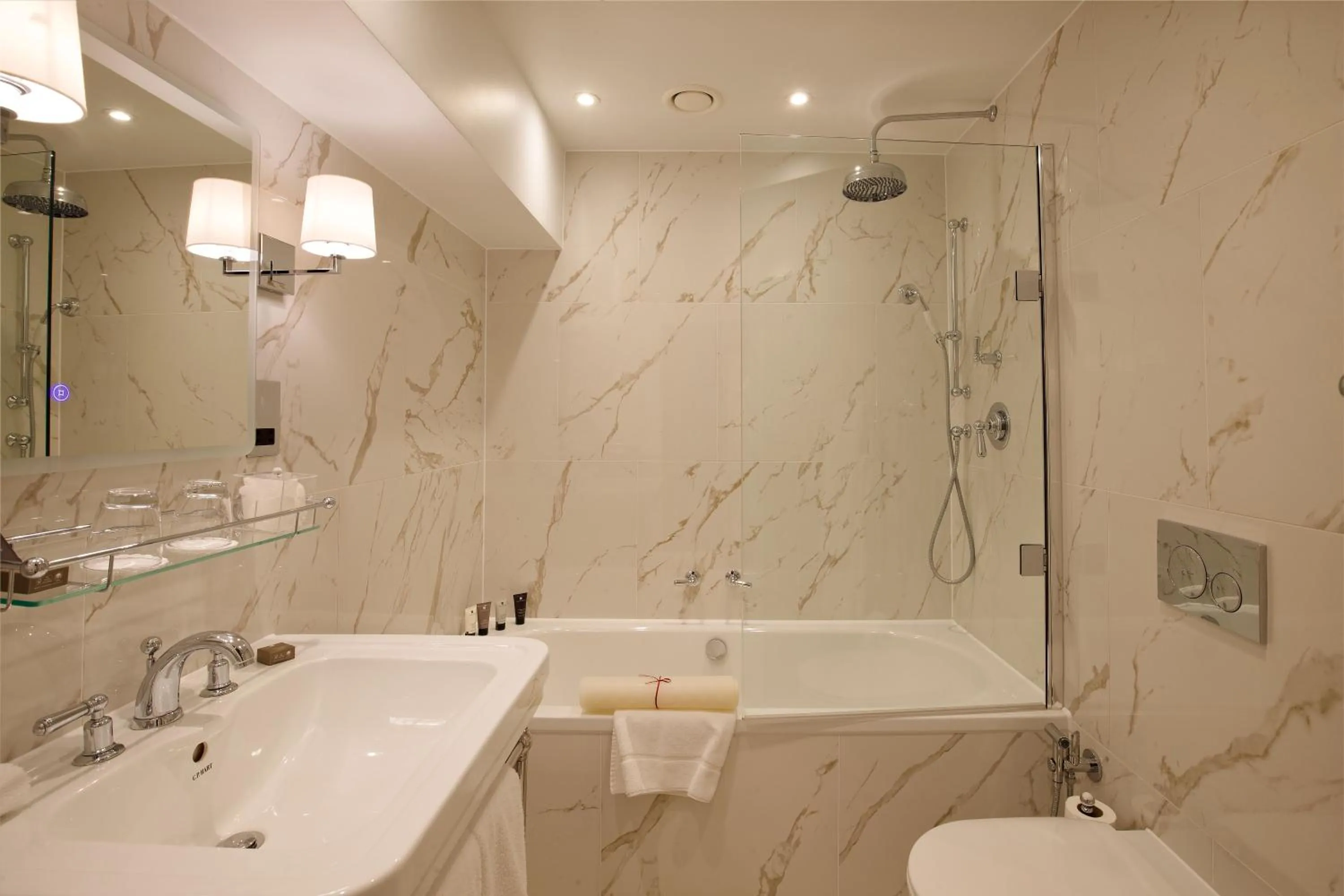 Shower in The Capital Hotel, Apartments & Townhouse - Small Luxury Hotels of The World