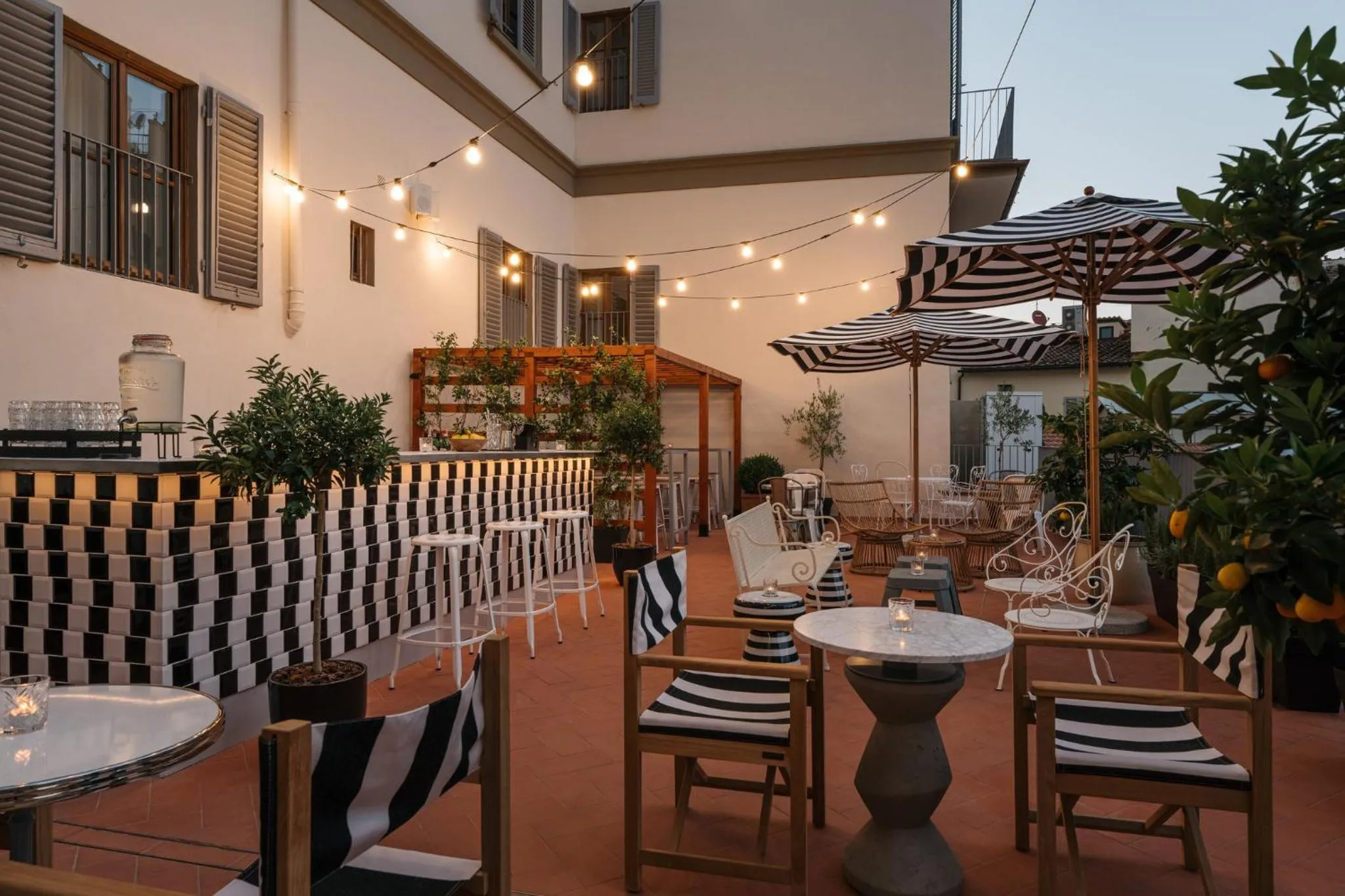 Property building in Ruby Bea Hotel Florence