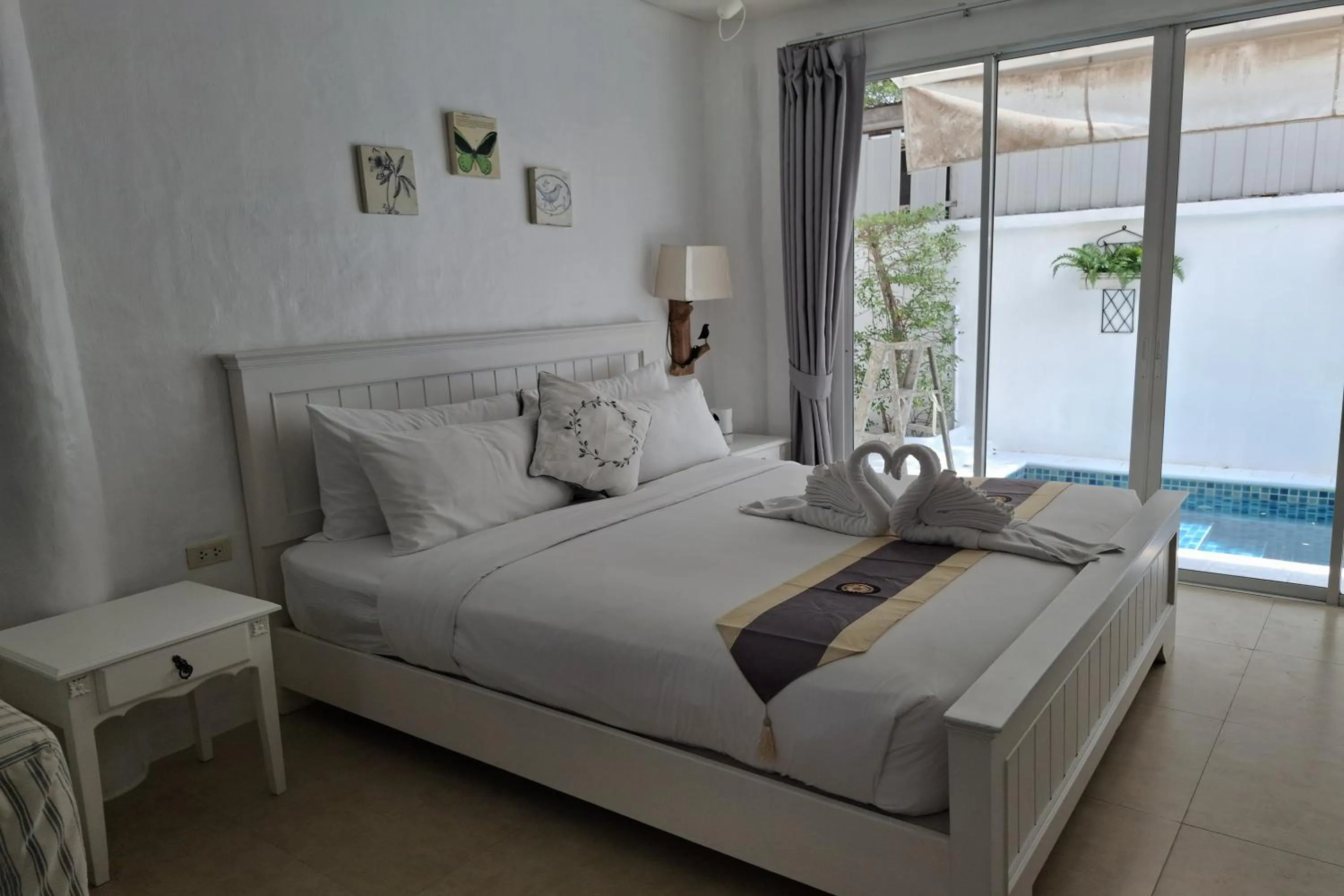 Bed in Deva Casa Private Pool Villa