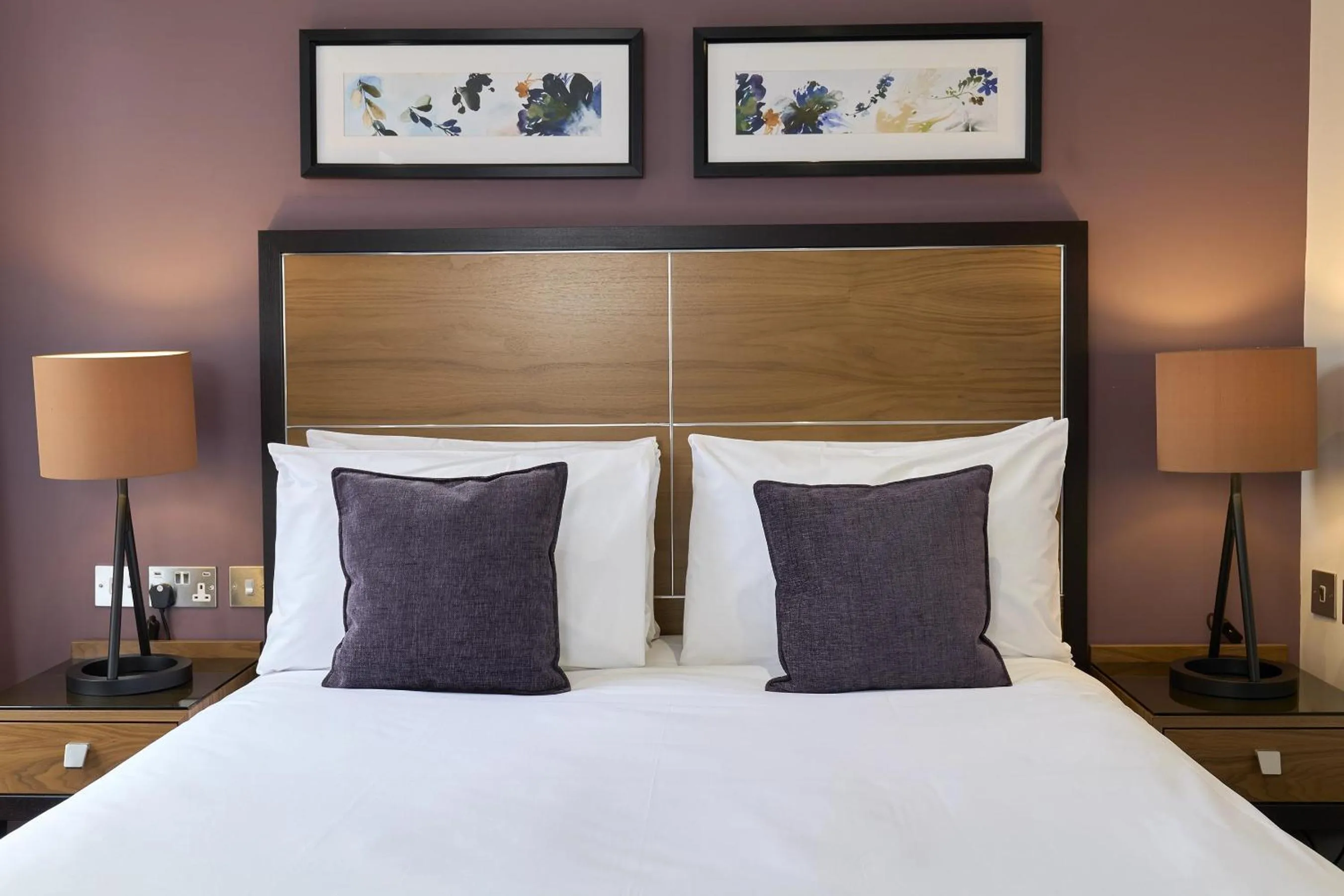 Bed in The Rembrandt