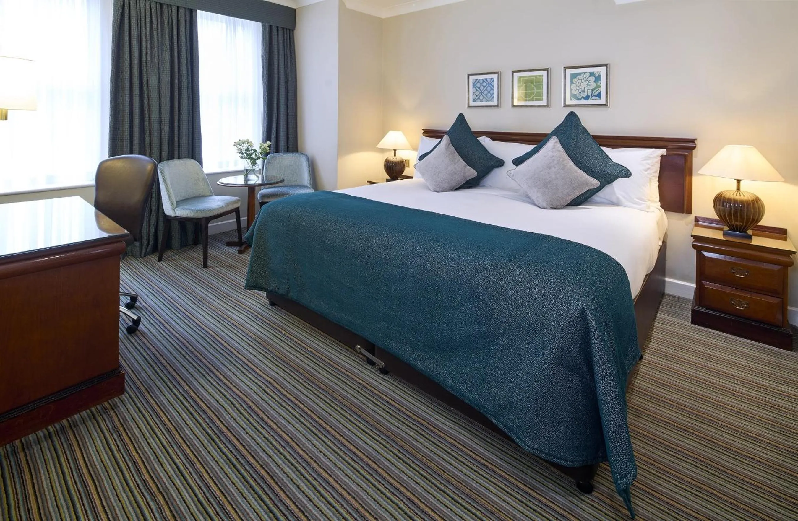 Bed in The Rembrandt