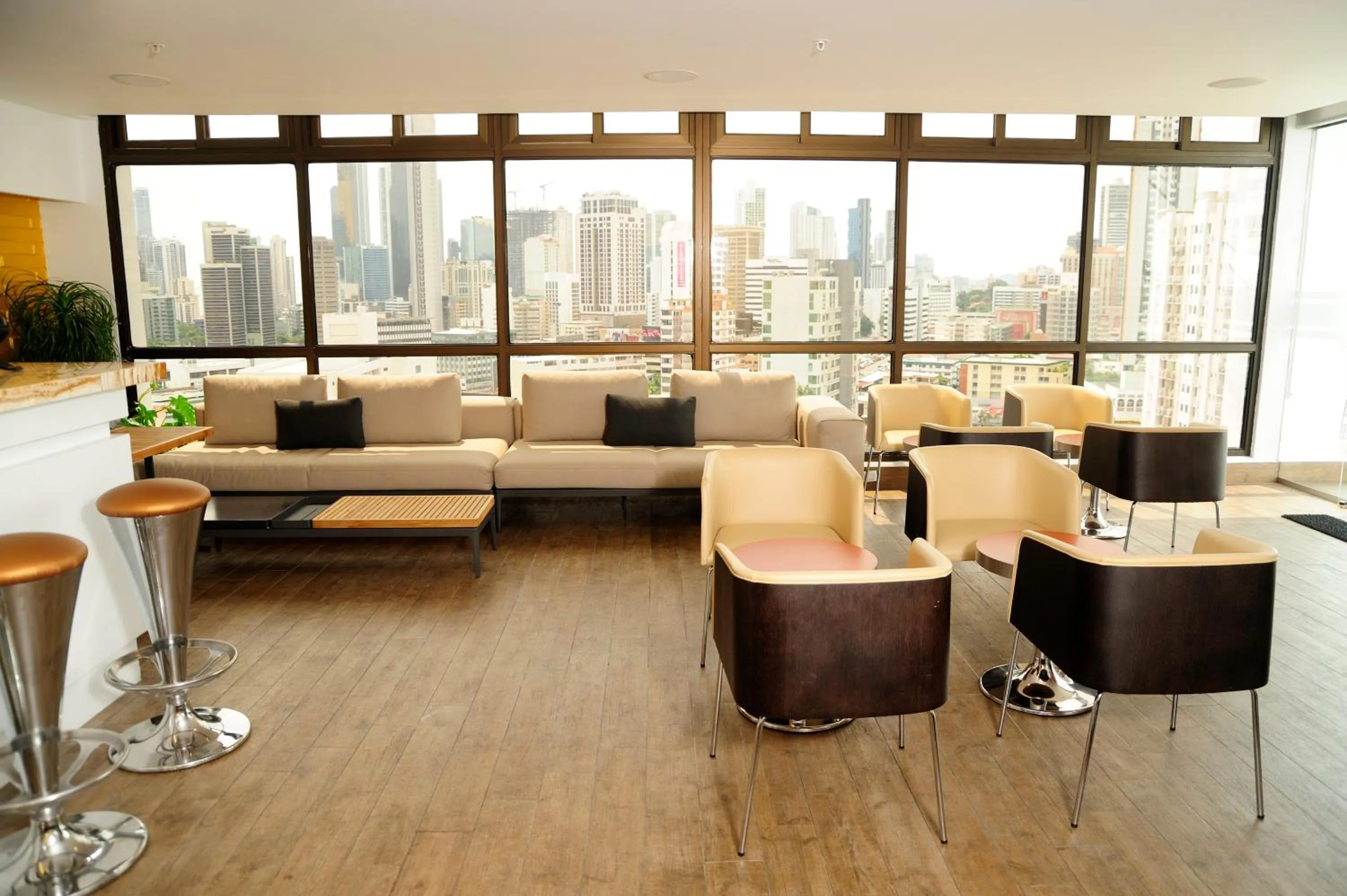 Lounge or bar in Best Western Plus Panama Zen Hotel