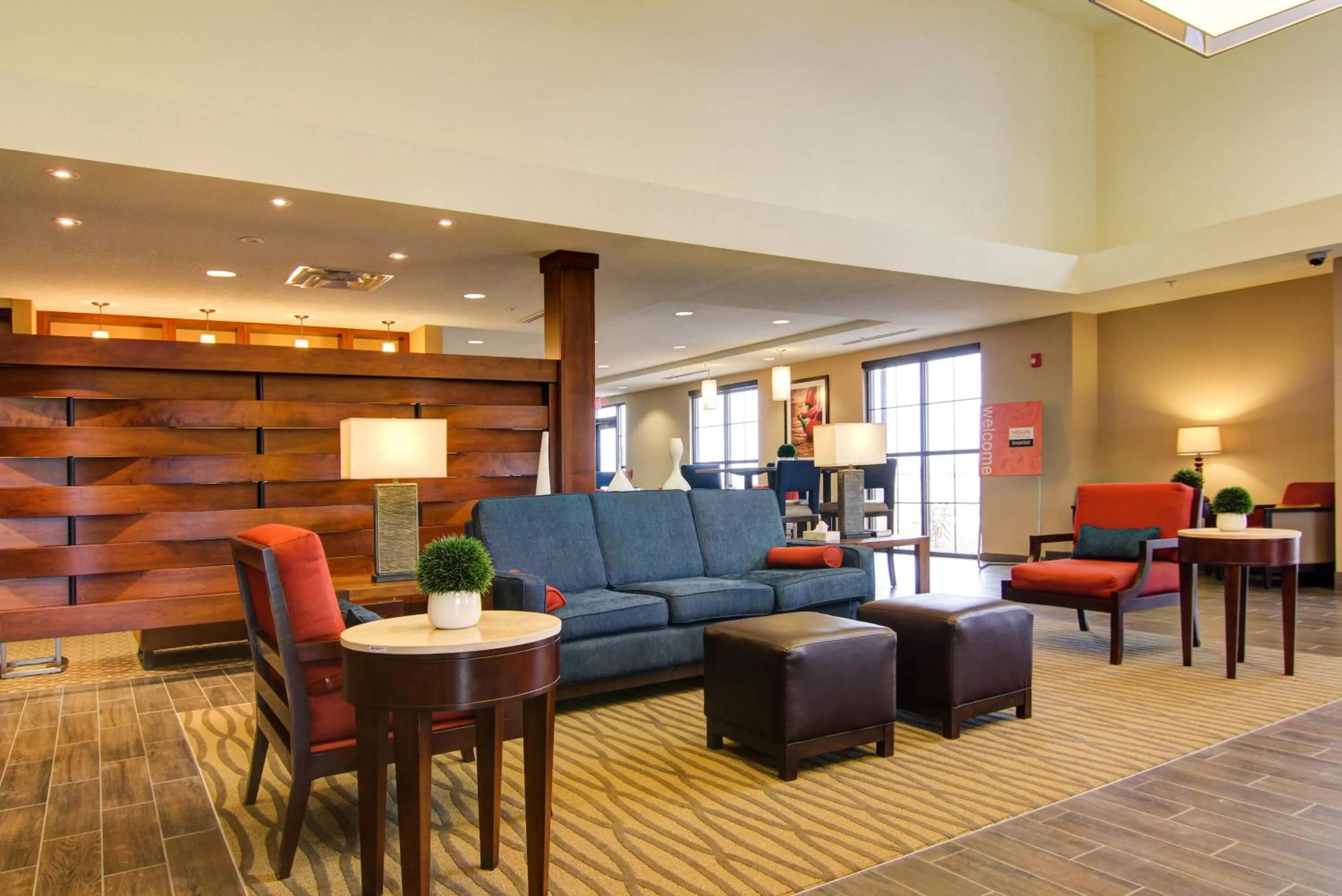 Lobby or reception in Comfort Suites Carlsbad