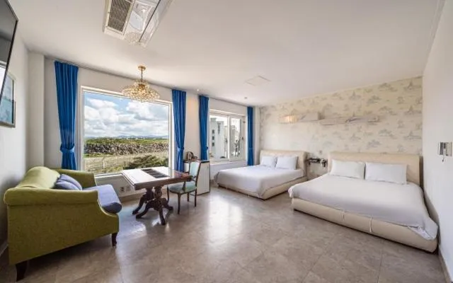 Bed in Hotel White House