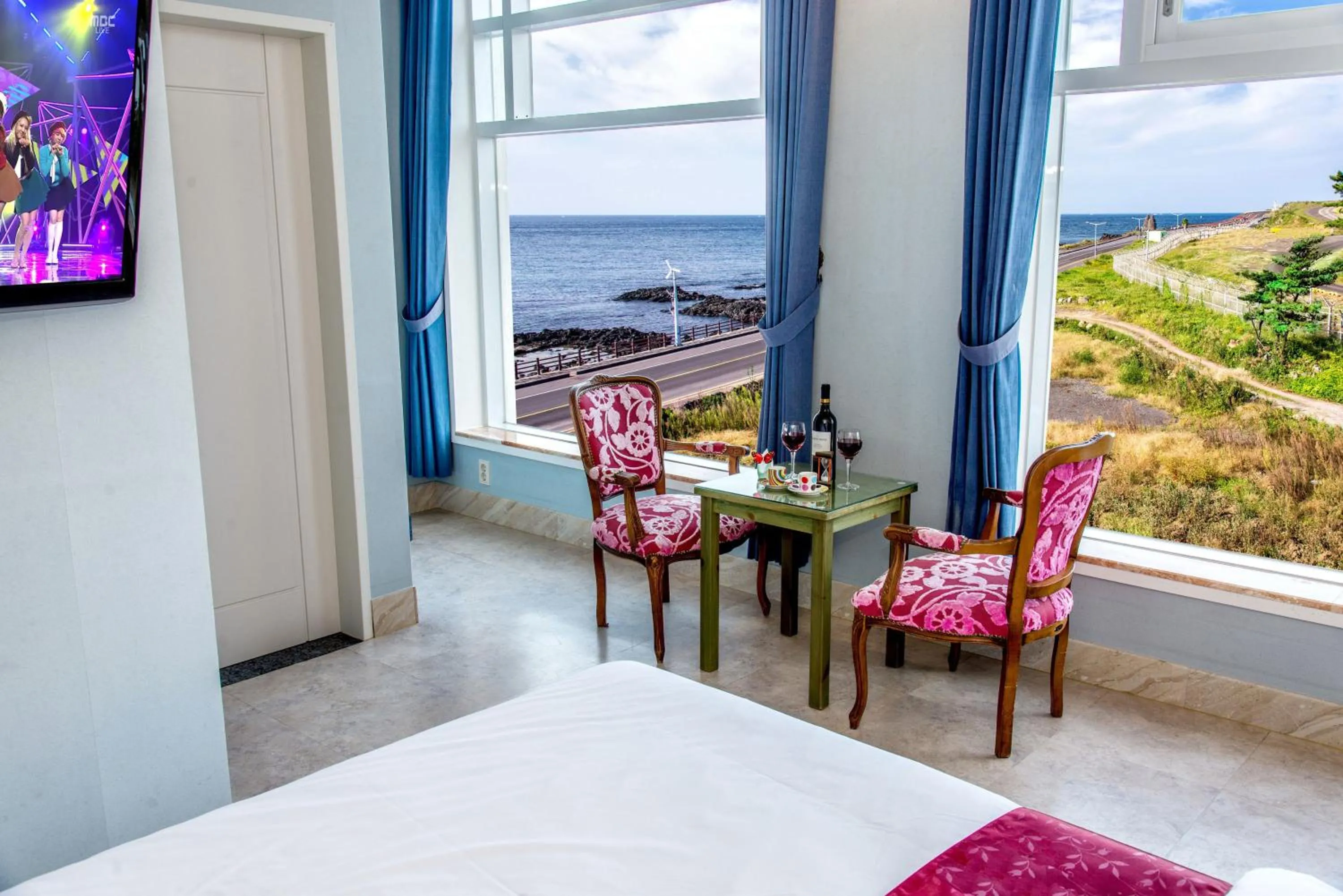 Bed in Hotel White House