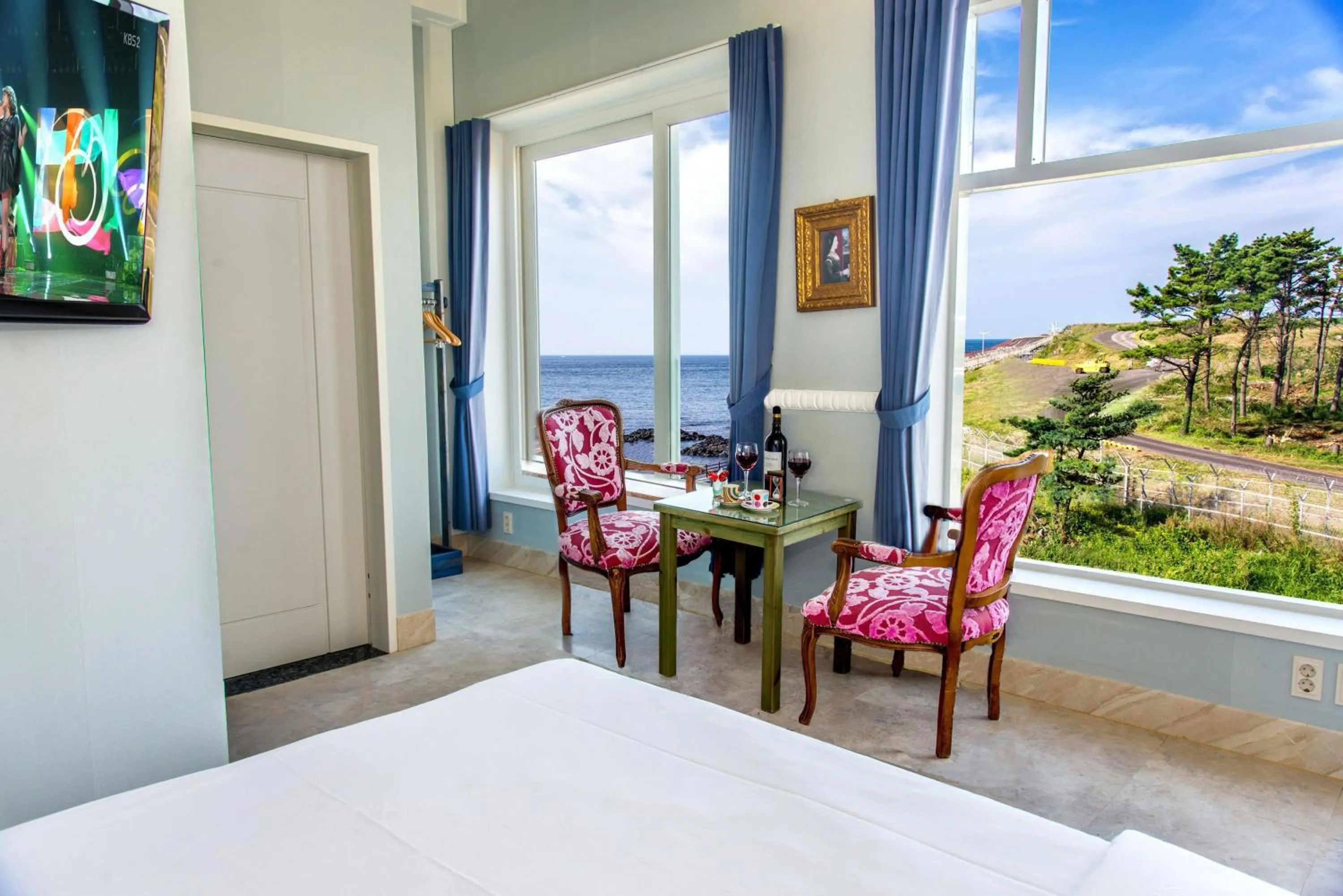 Bed in Hotel White House