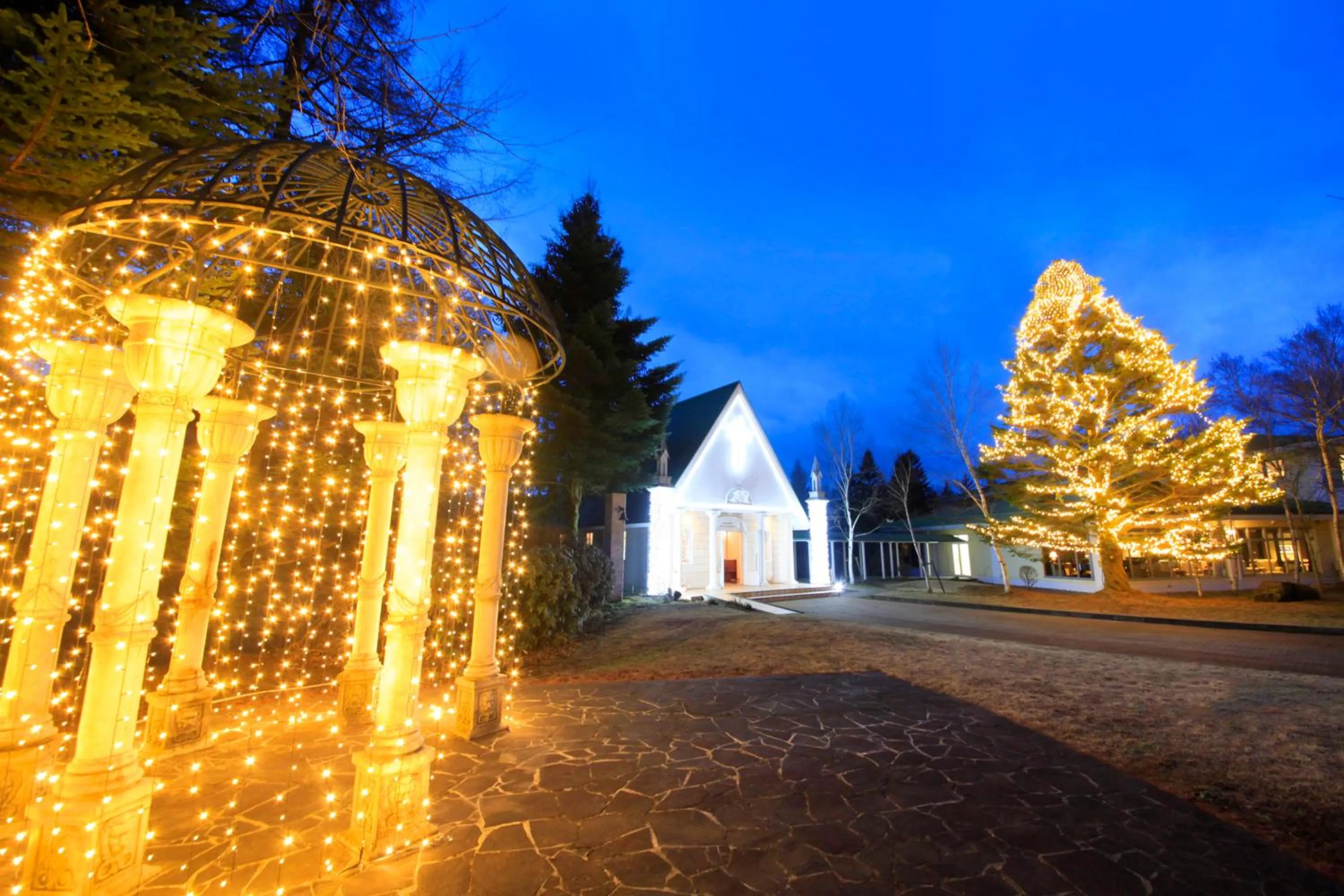 Property building in Yutorelo Karuizawa Hotel