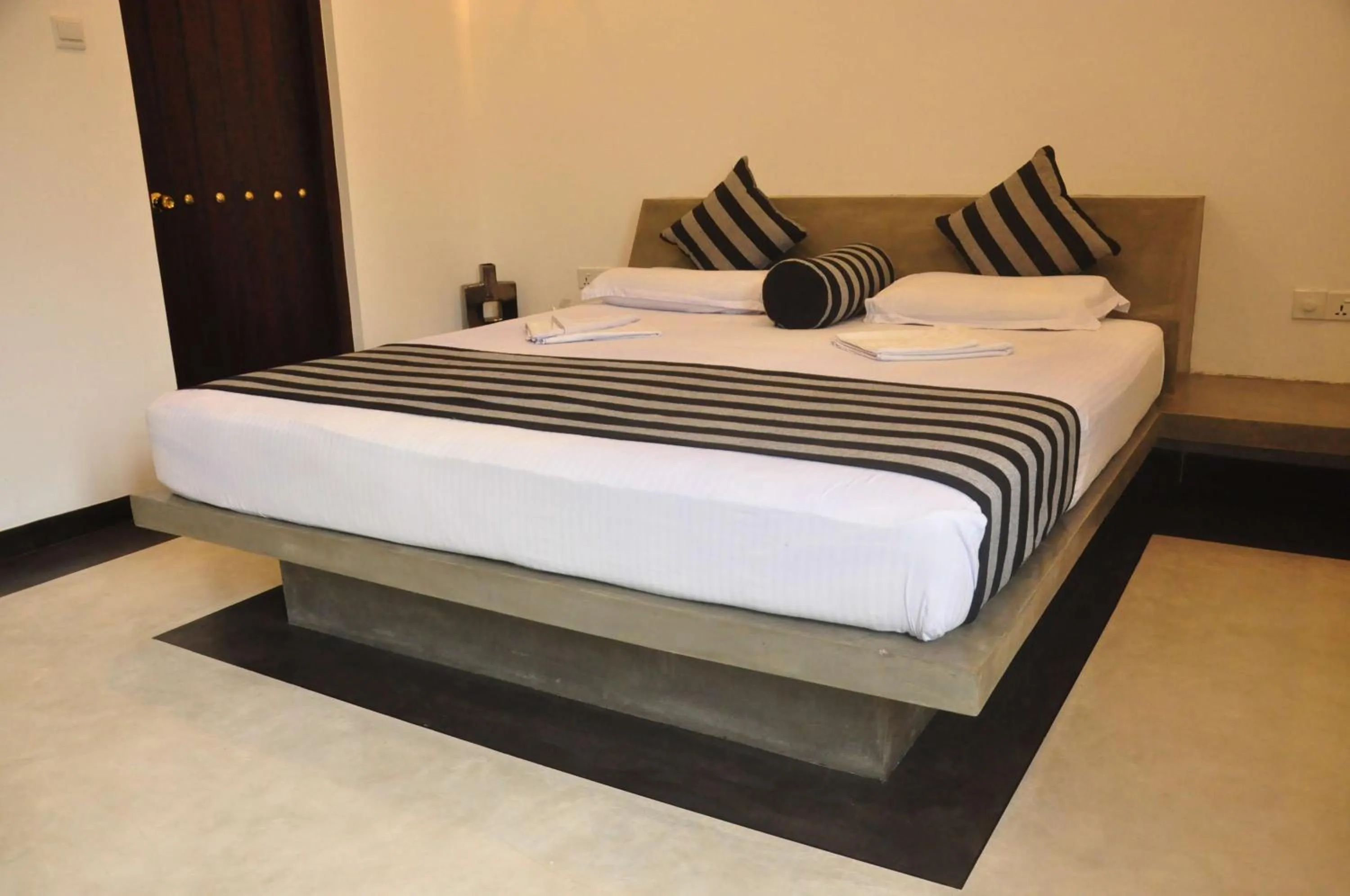 Bedroom, Bed in Green Villa Unawatuna